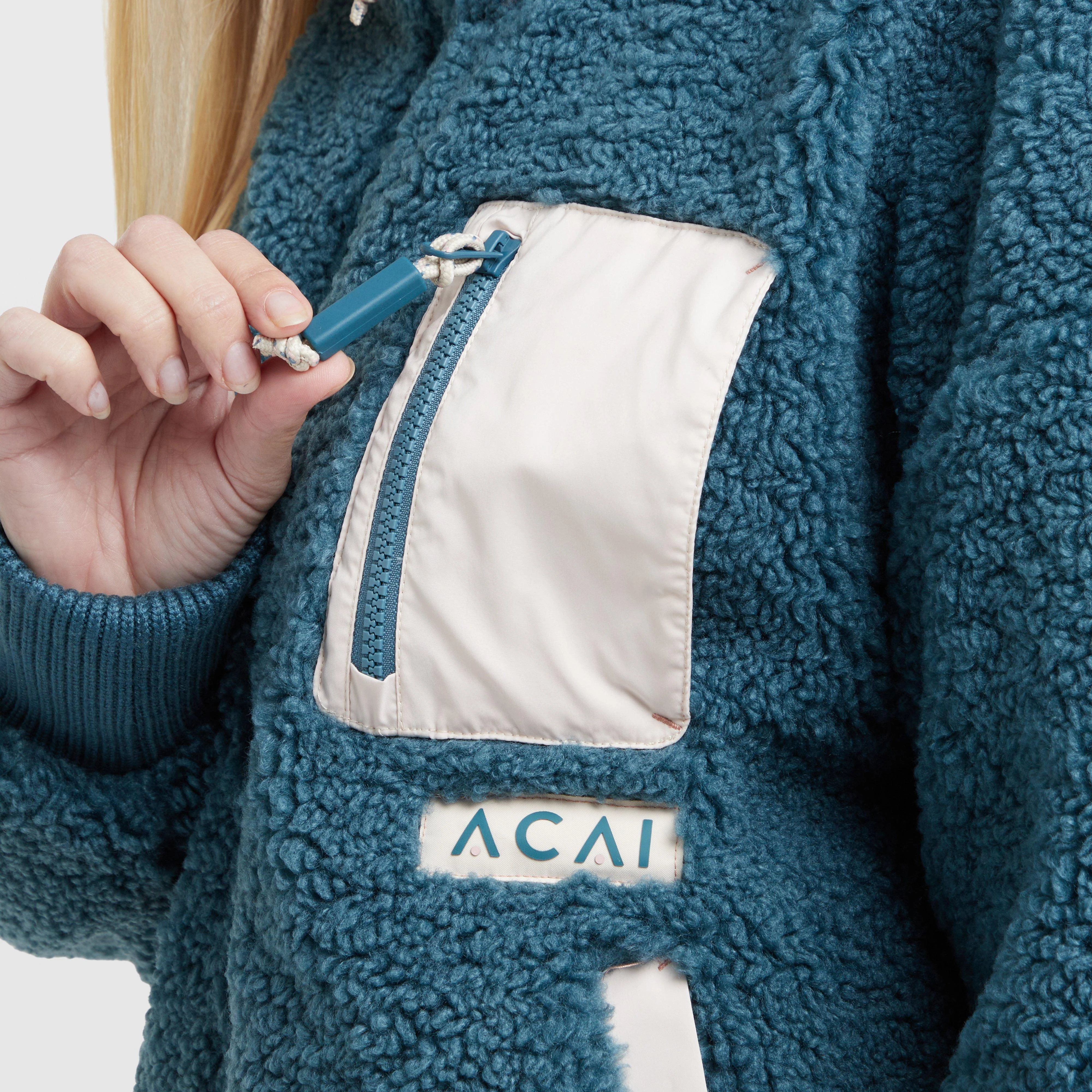 Women's Adventure Fleece - Image 6