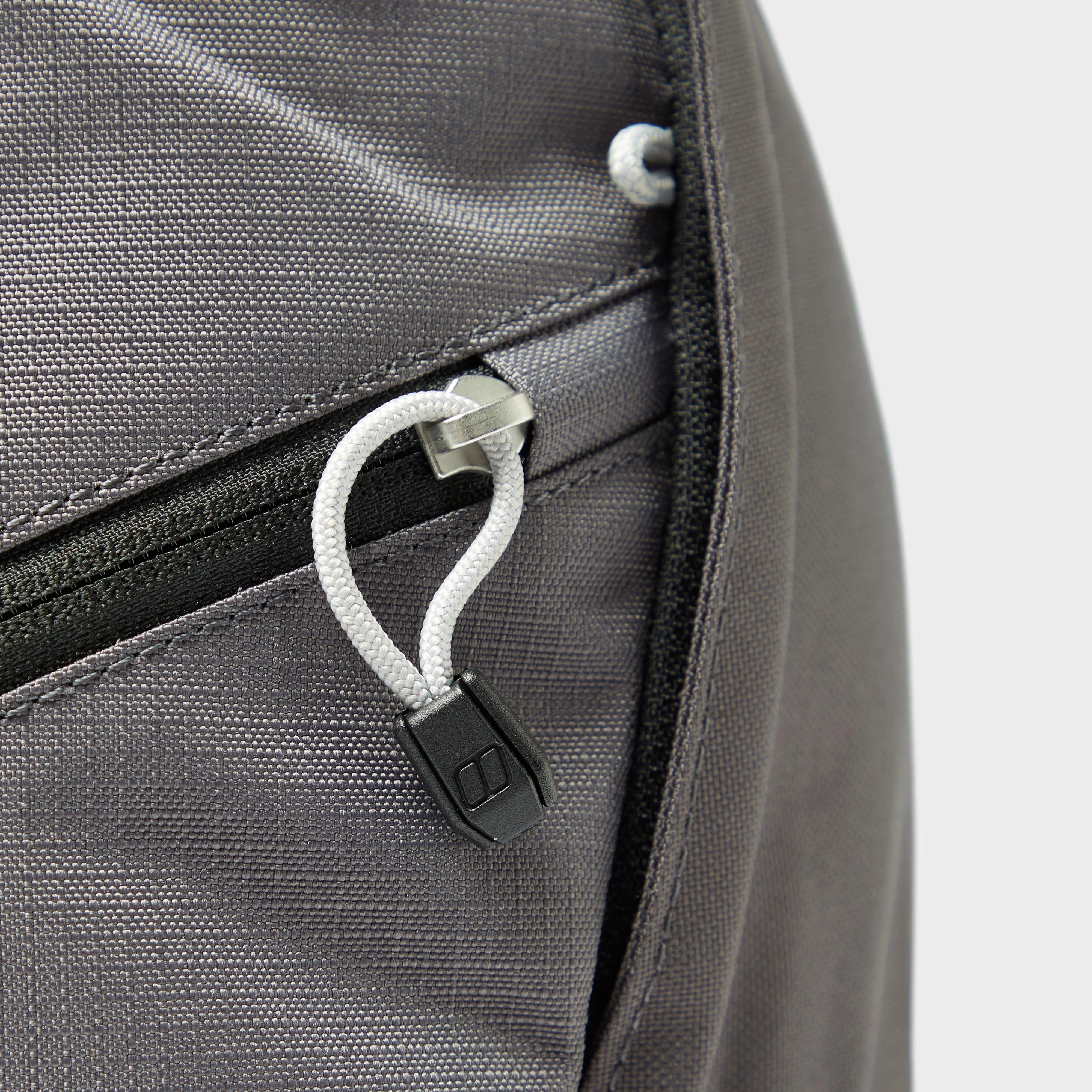 TwentyFourSeven 20 Litre Daysack - Image 6