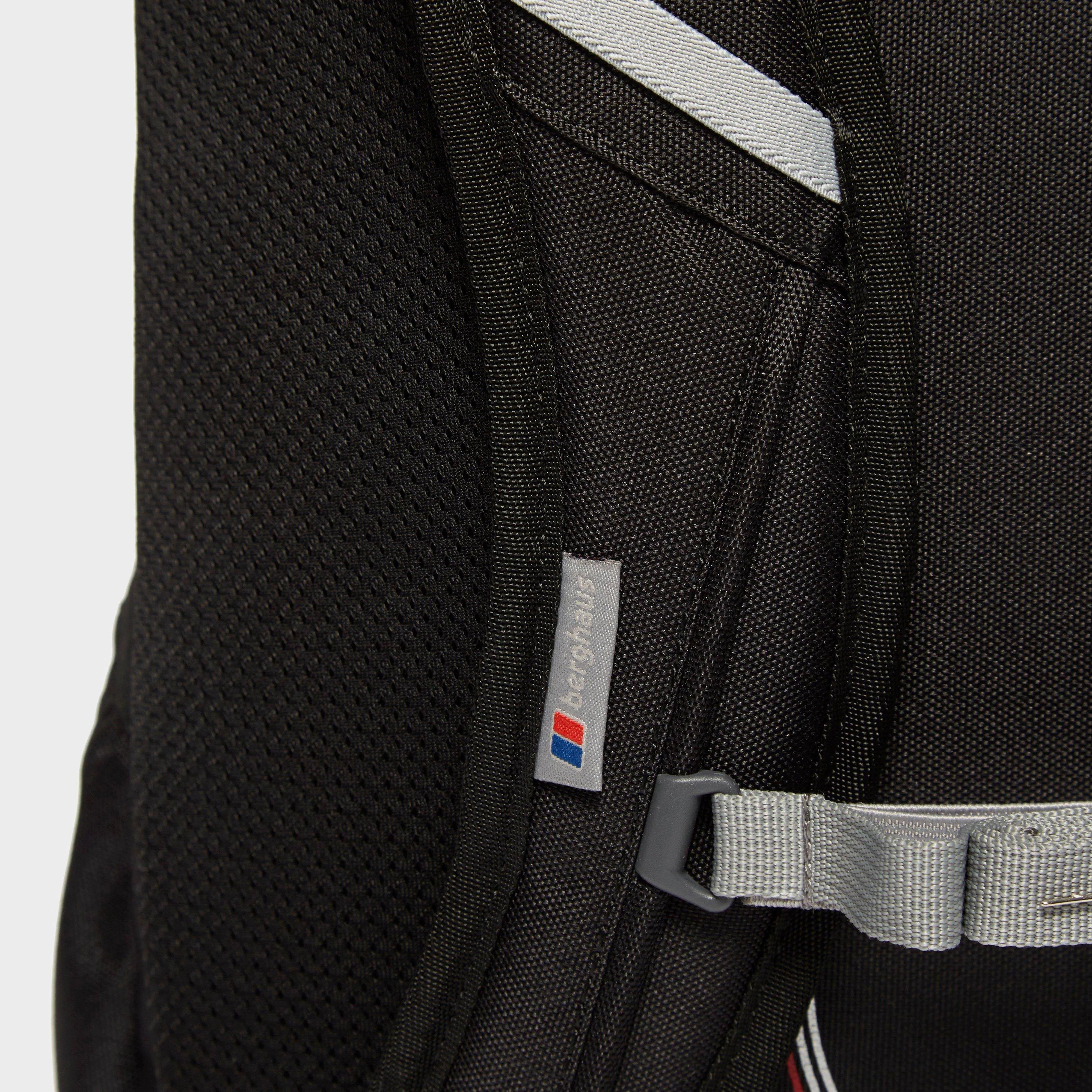 TwentyFourSeven 25 Litre Ruckack - Image 6