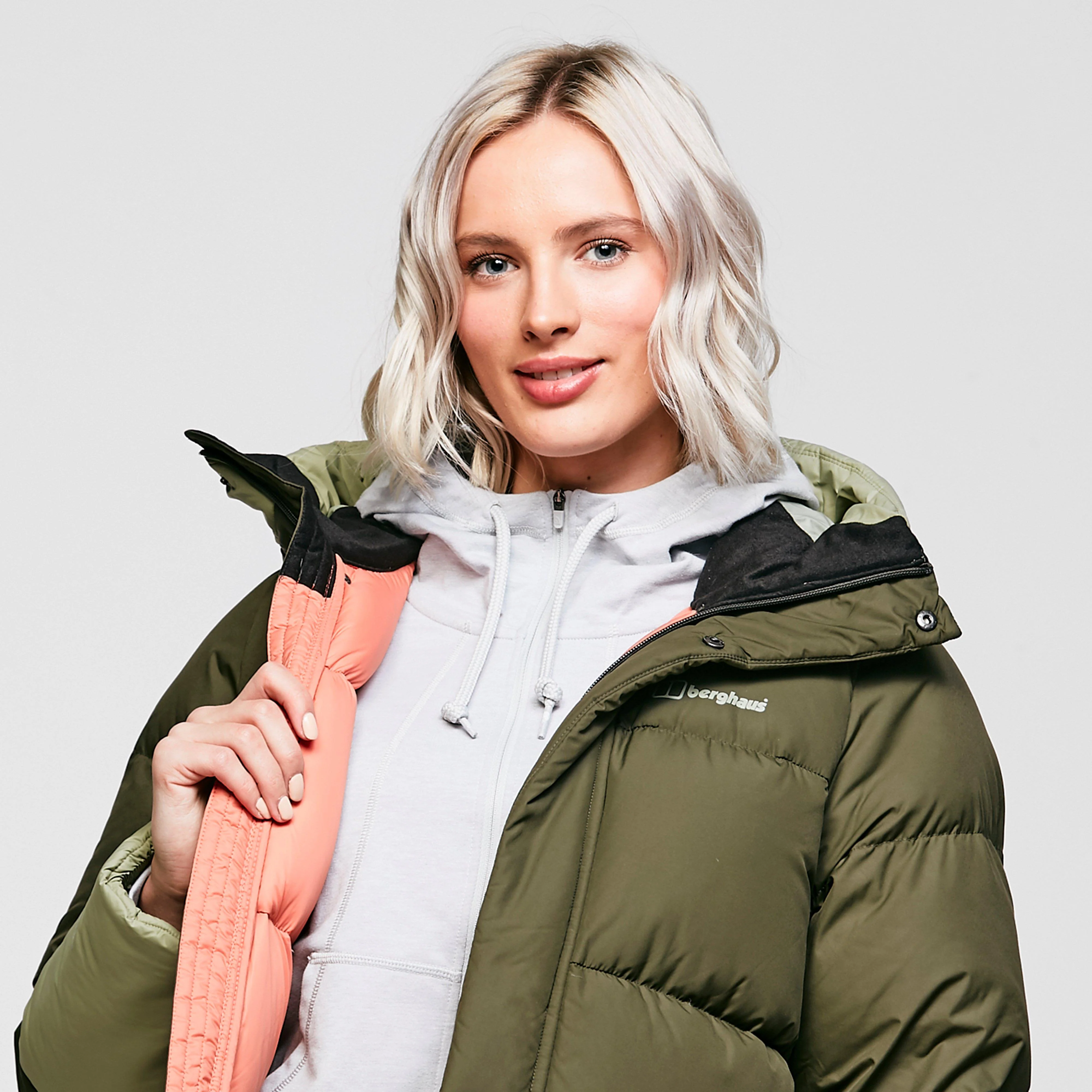 Women’s Combust Down Jacket - Image 6