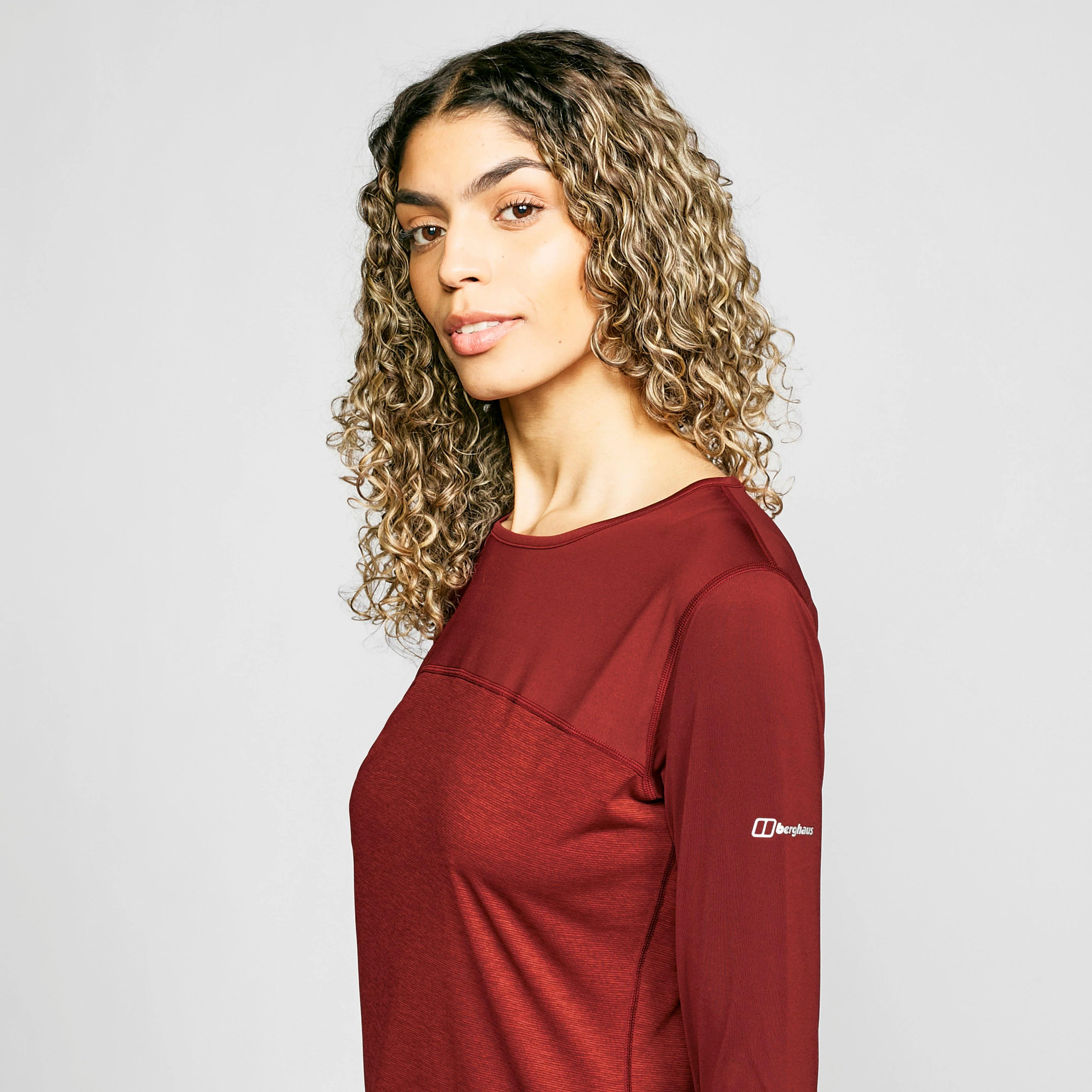 Women’s Voyager Tech Long Sleeve Top - Image 4