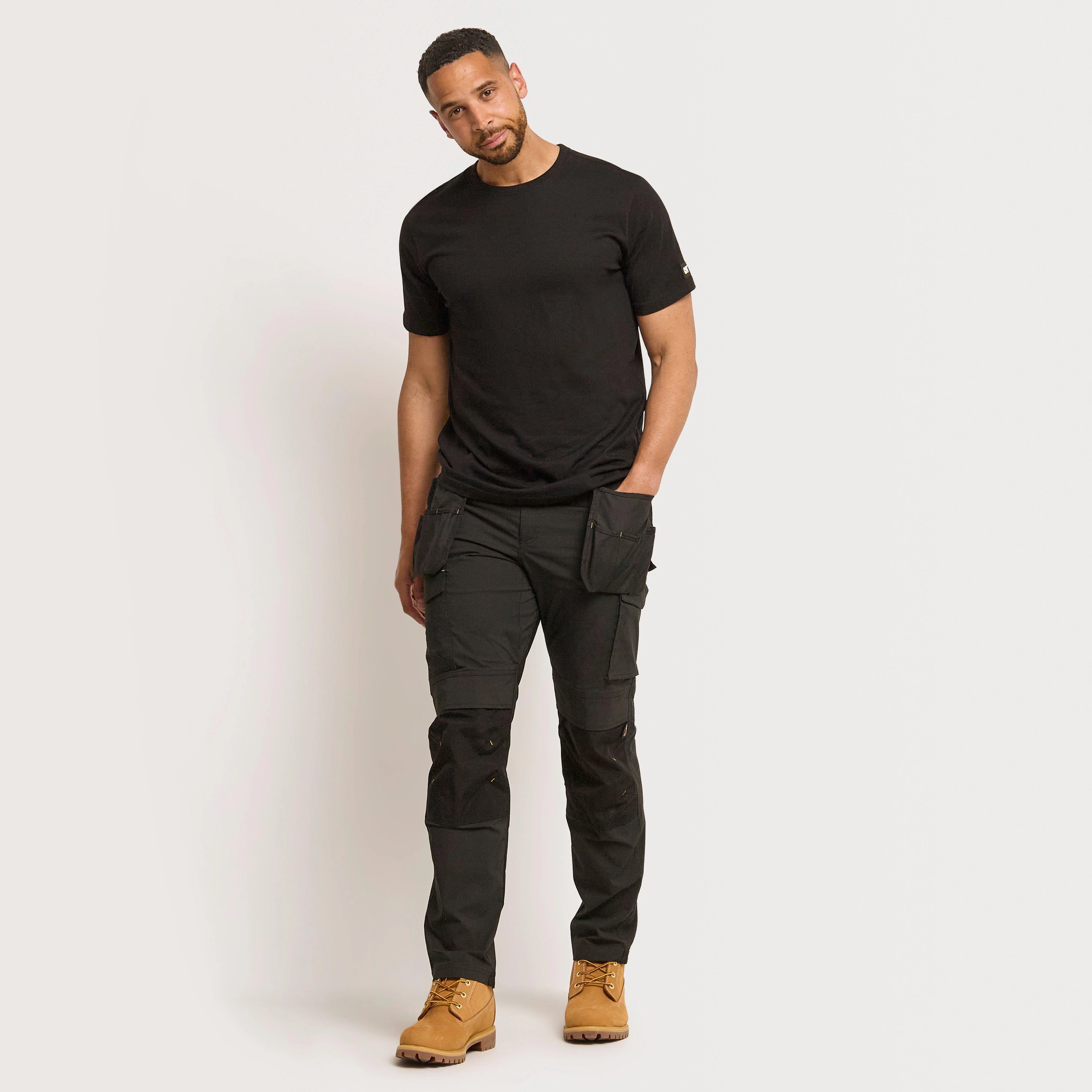 Men’s Essentials Short-sleeve T-shirt Black - Image 2