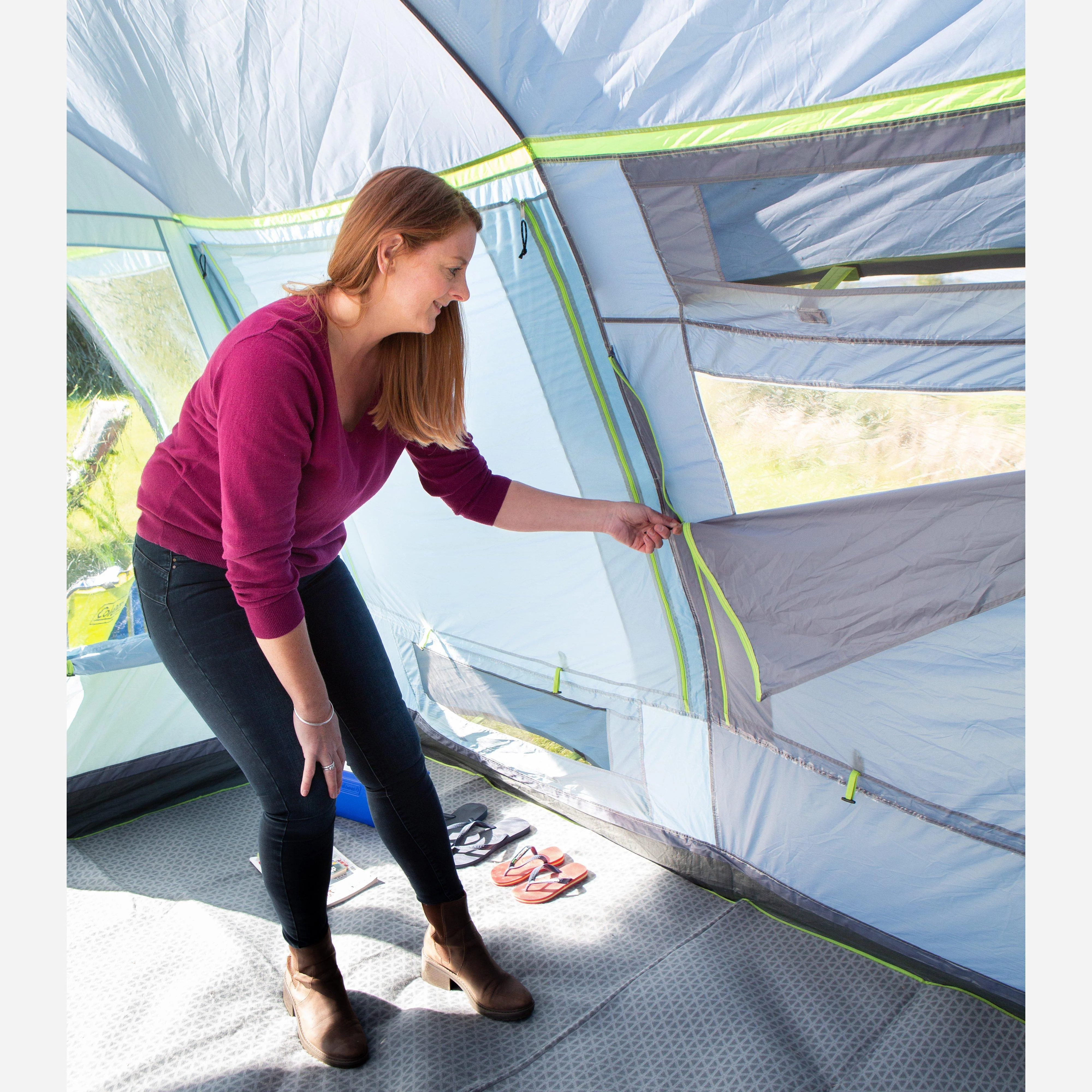 Meadowood 4 Person Large Tent With Blackout Bedrooms - Image 7