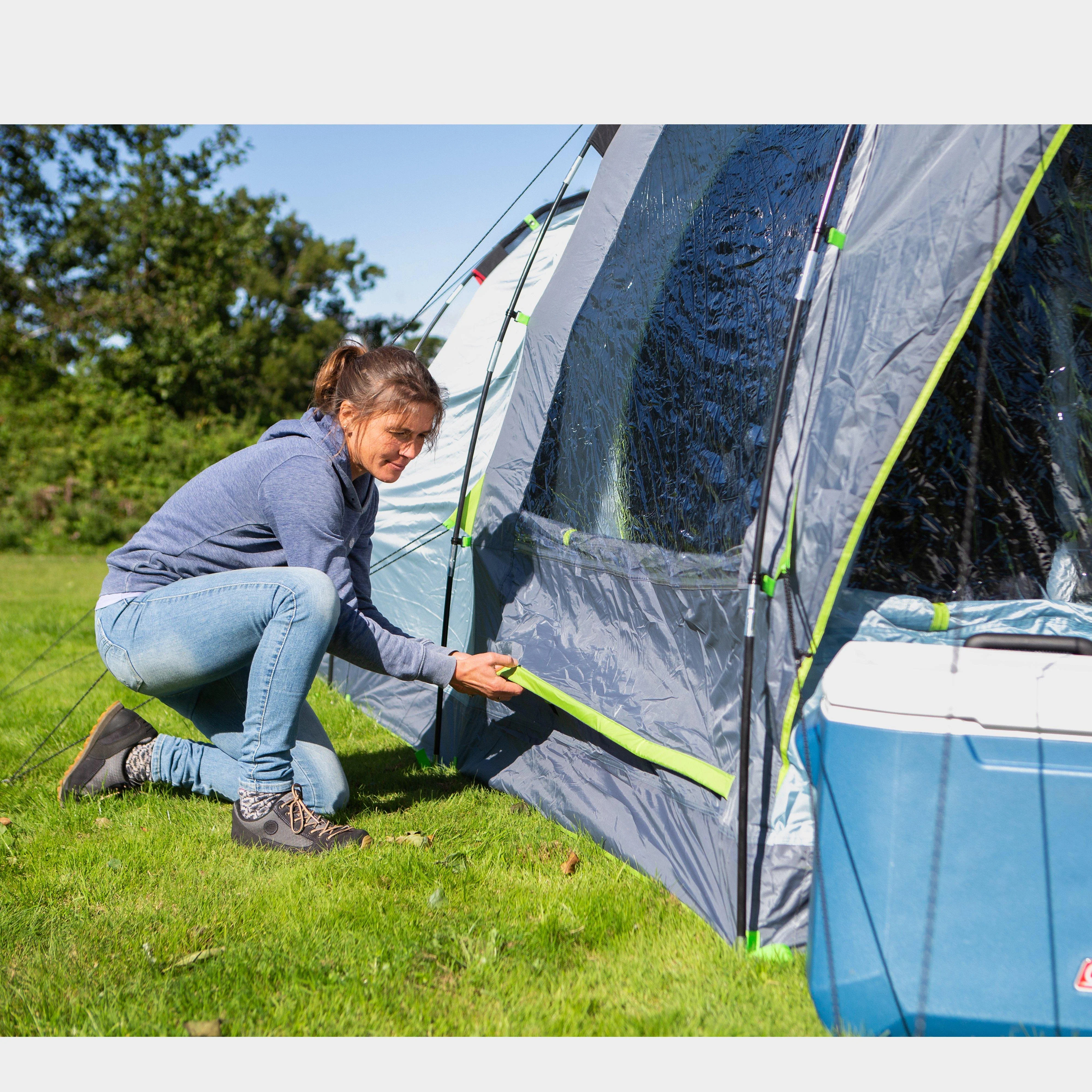 Meadowood 4 Person Tent with Blackout Bedrooms - Image 9