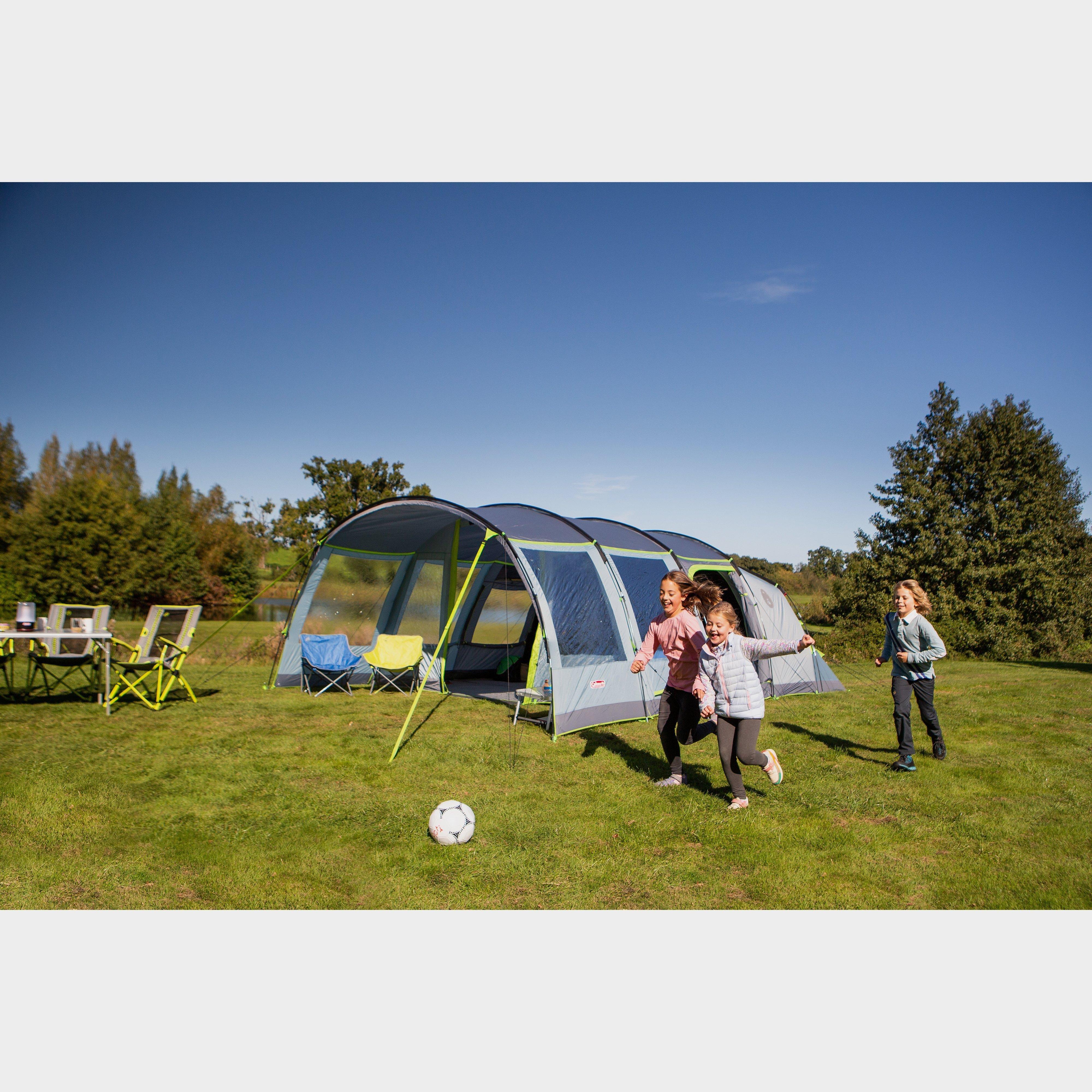 Meadowood 6 Person Large Tent with Blackout Bedrooms - Image 3