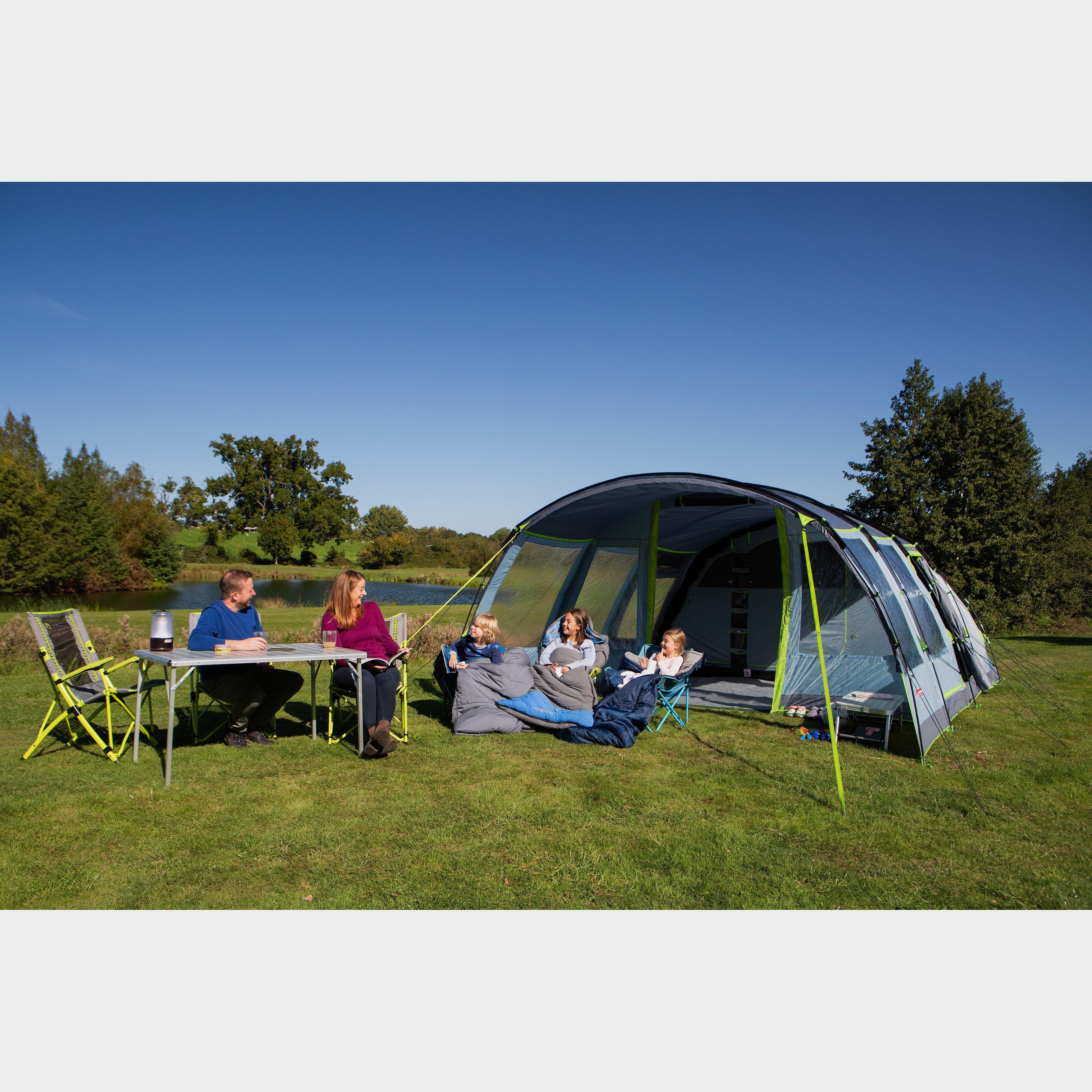 Meadowood 6 Person Large Tent with Blackout Bedrooms - Image 4