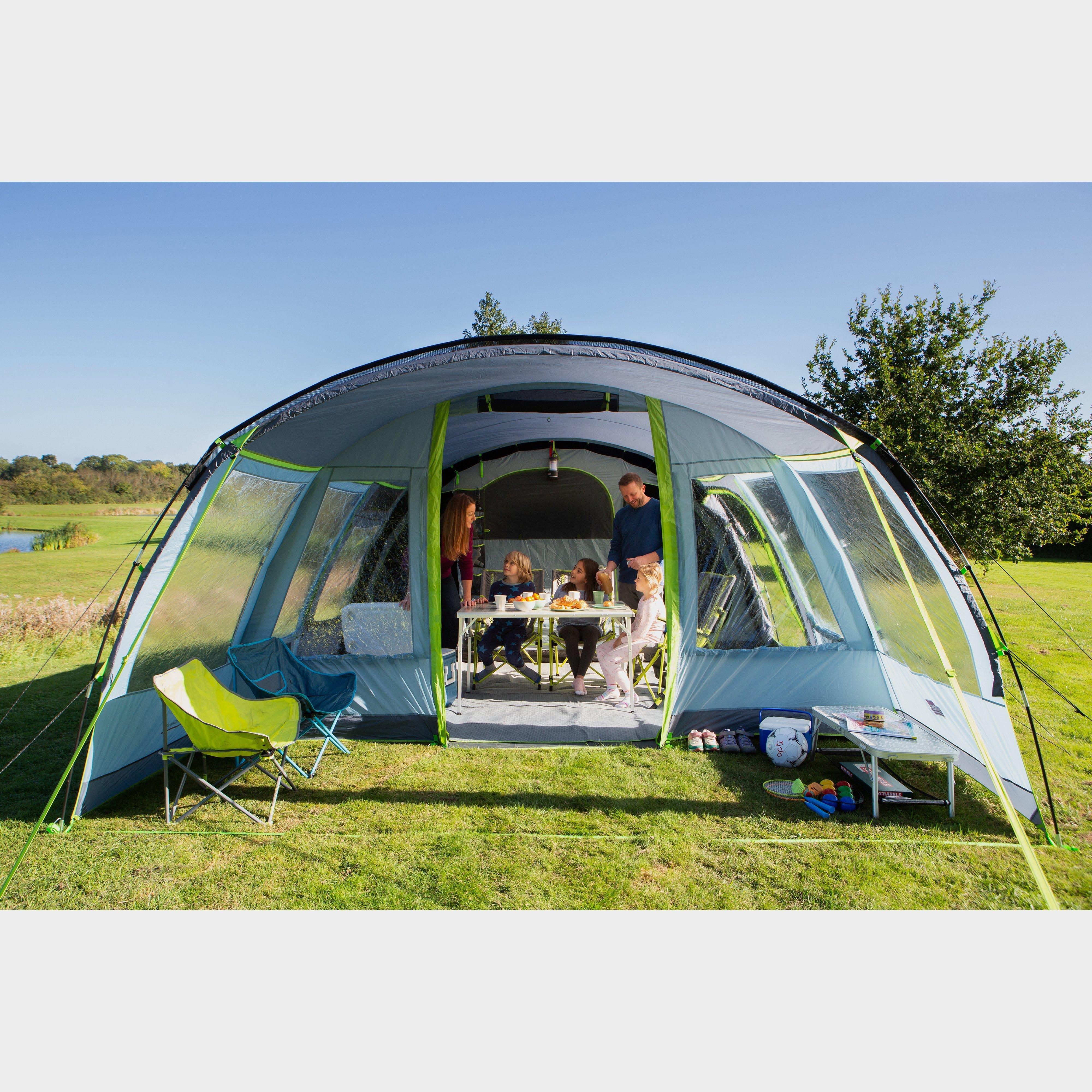 Meadowood 6 Person Large Tent with Blackout Bedrooms - Image 5