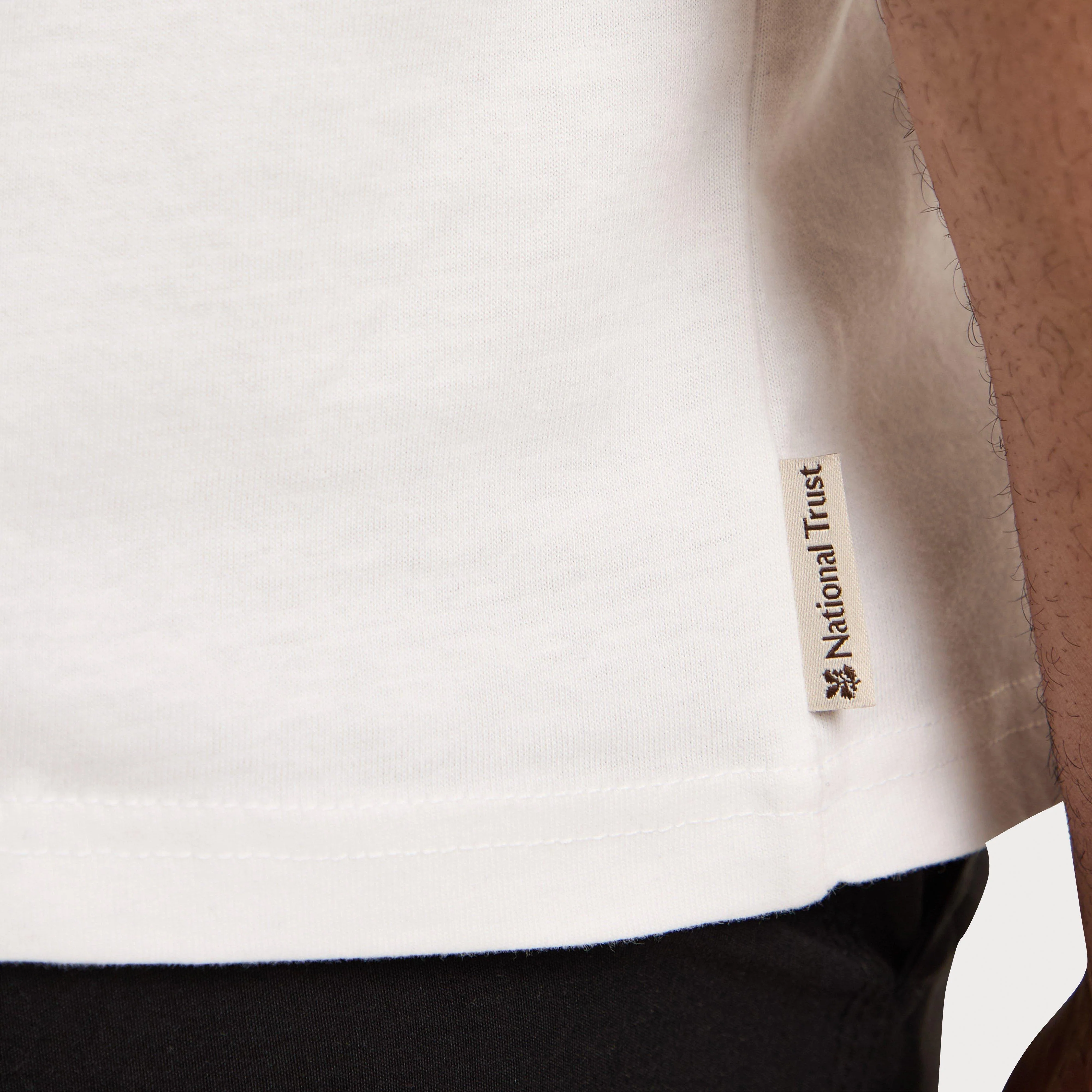 Men’s National Trust Sabden Short Sleeved T-Shirt - Image 4