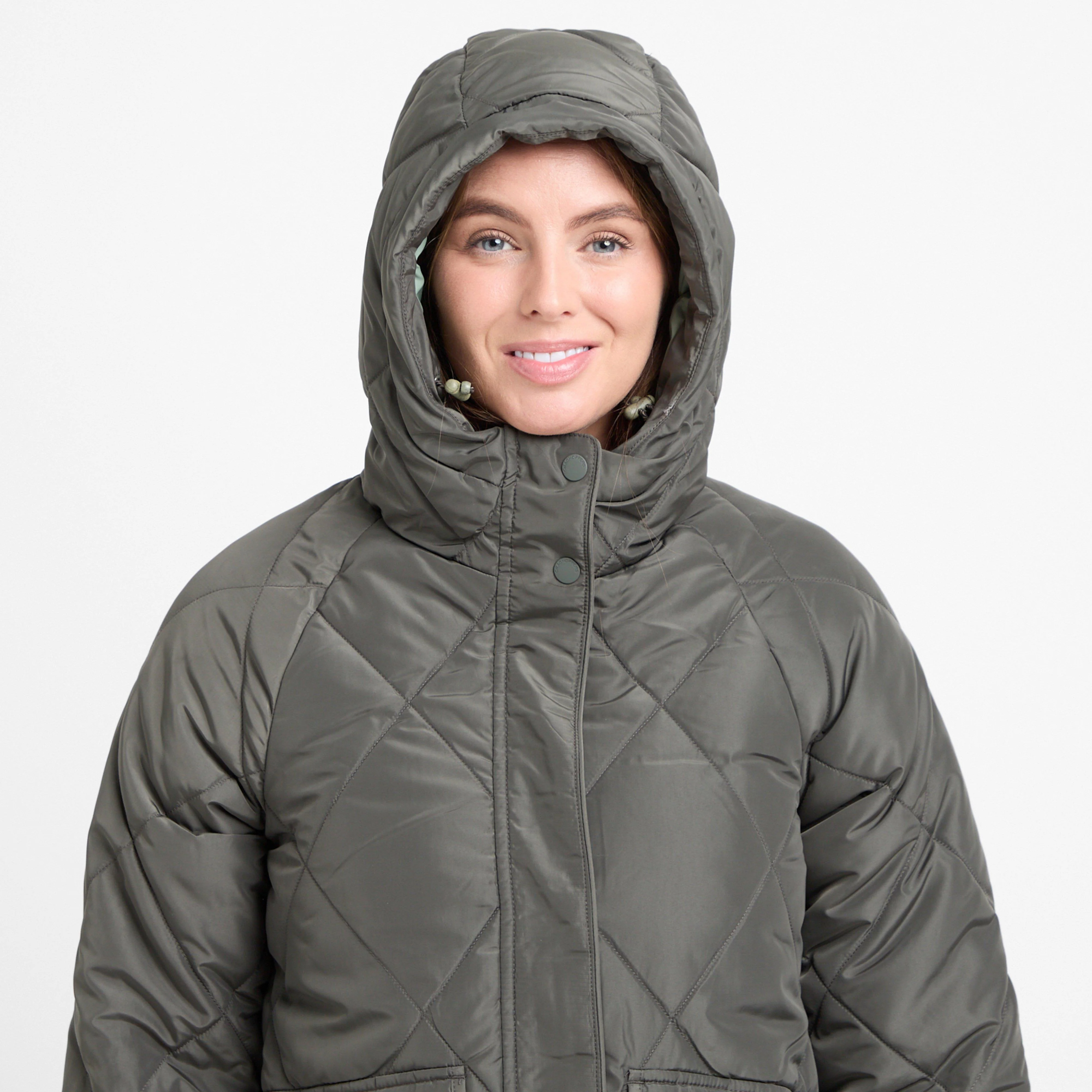Women’s Sweetgrass Long Length Quilted Jacket - Image 4