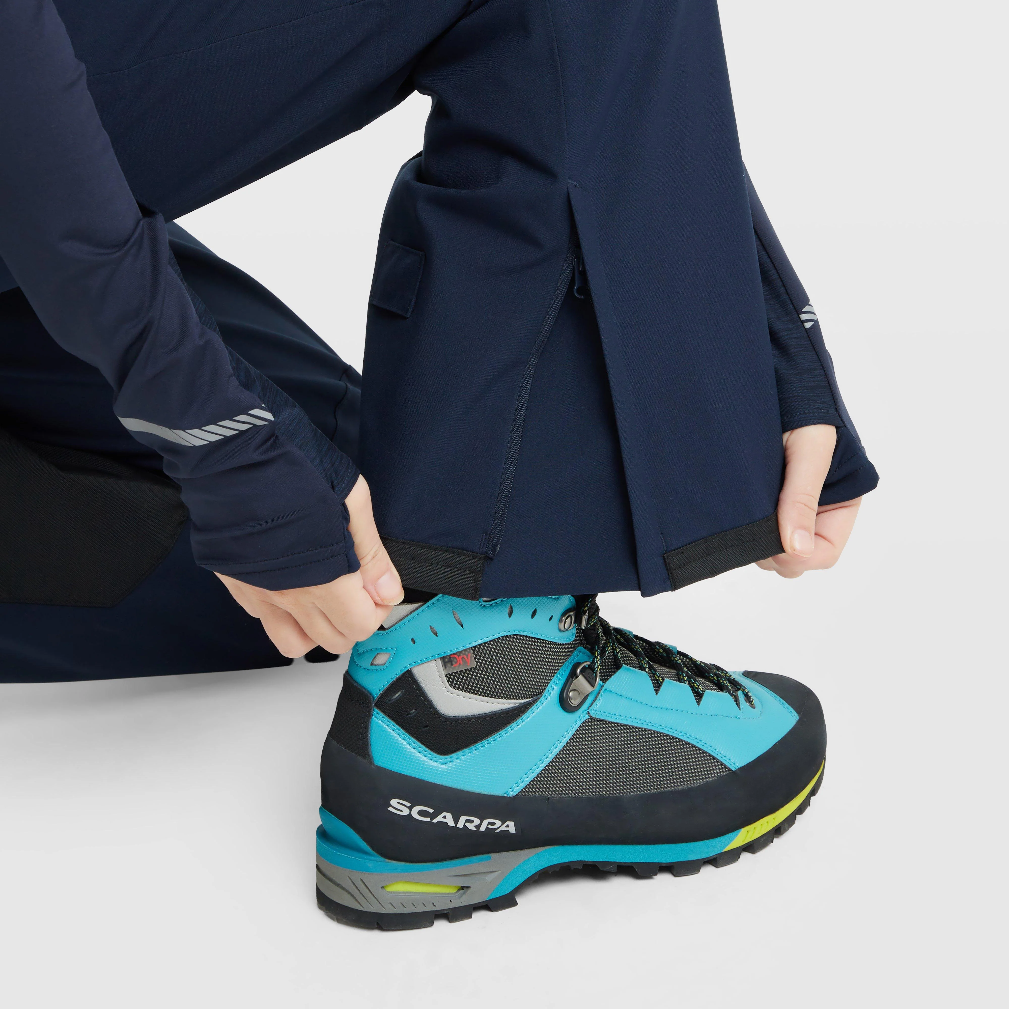 Women's Effused II Recycled Ski Pants - Image 8