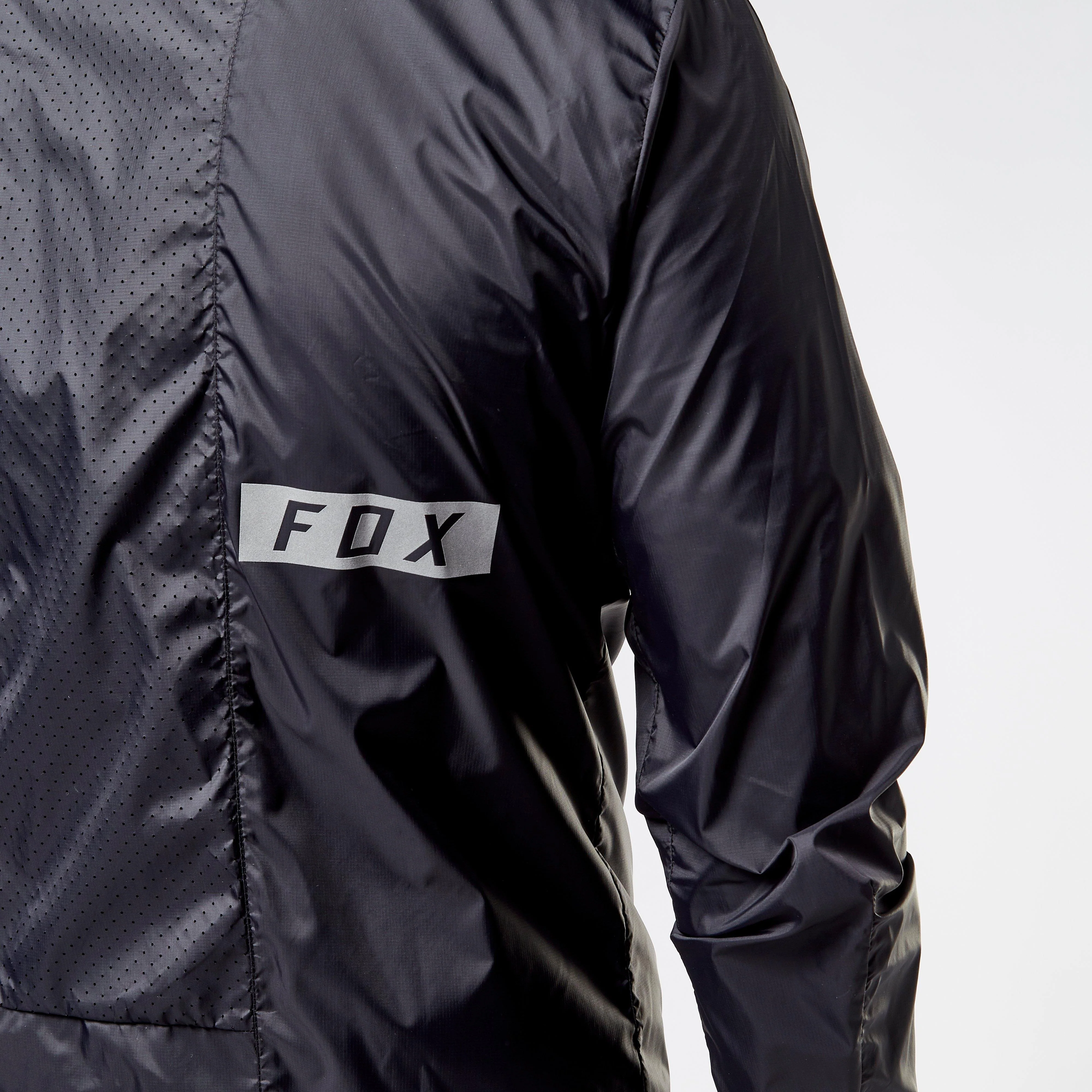 Men's Defend Wind Jacket - Image 6