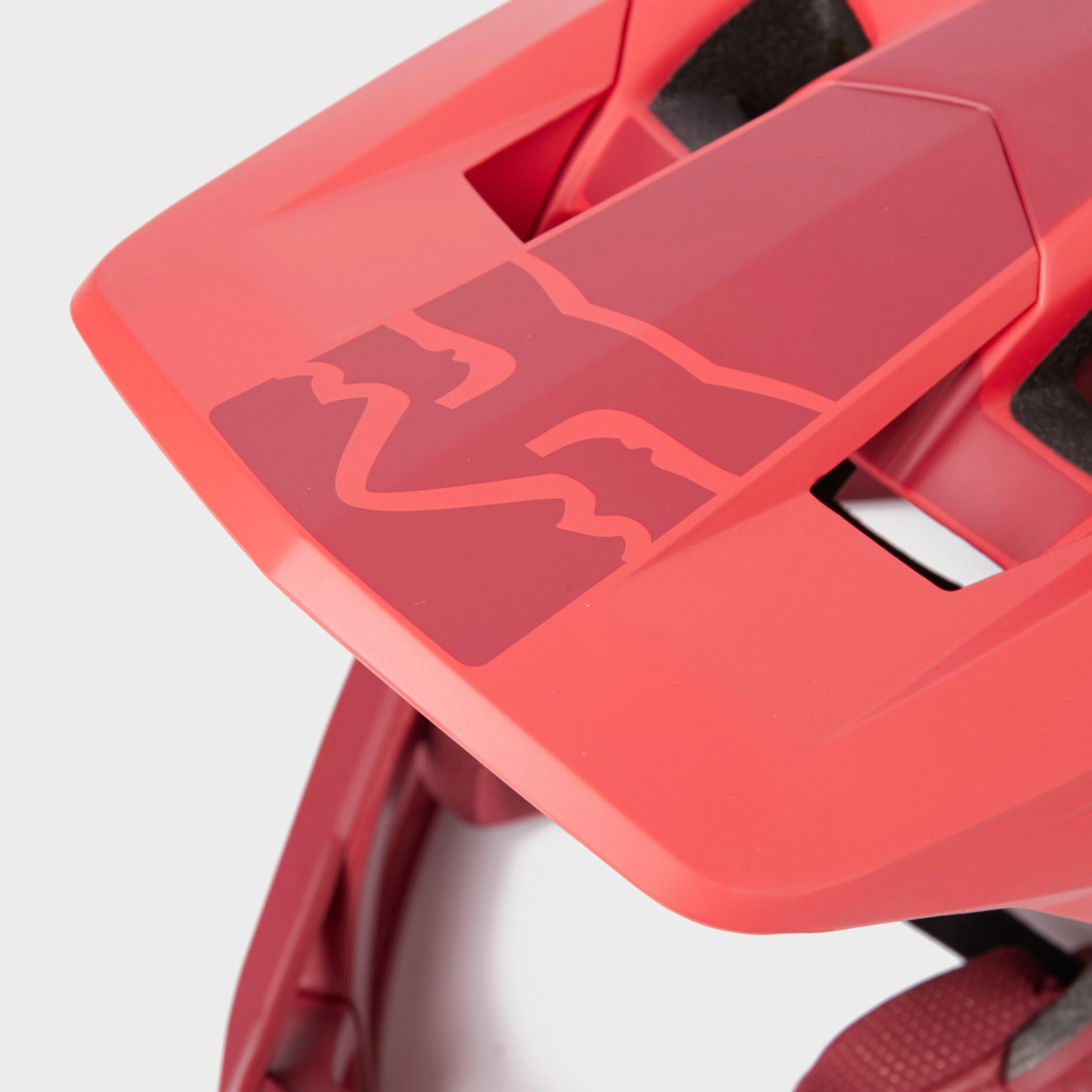 Proframe Quo Helmet - Image 5
