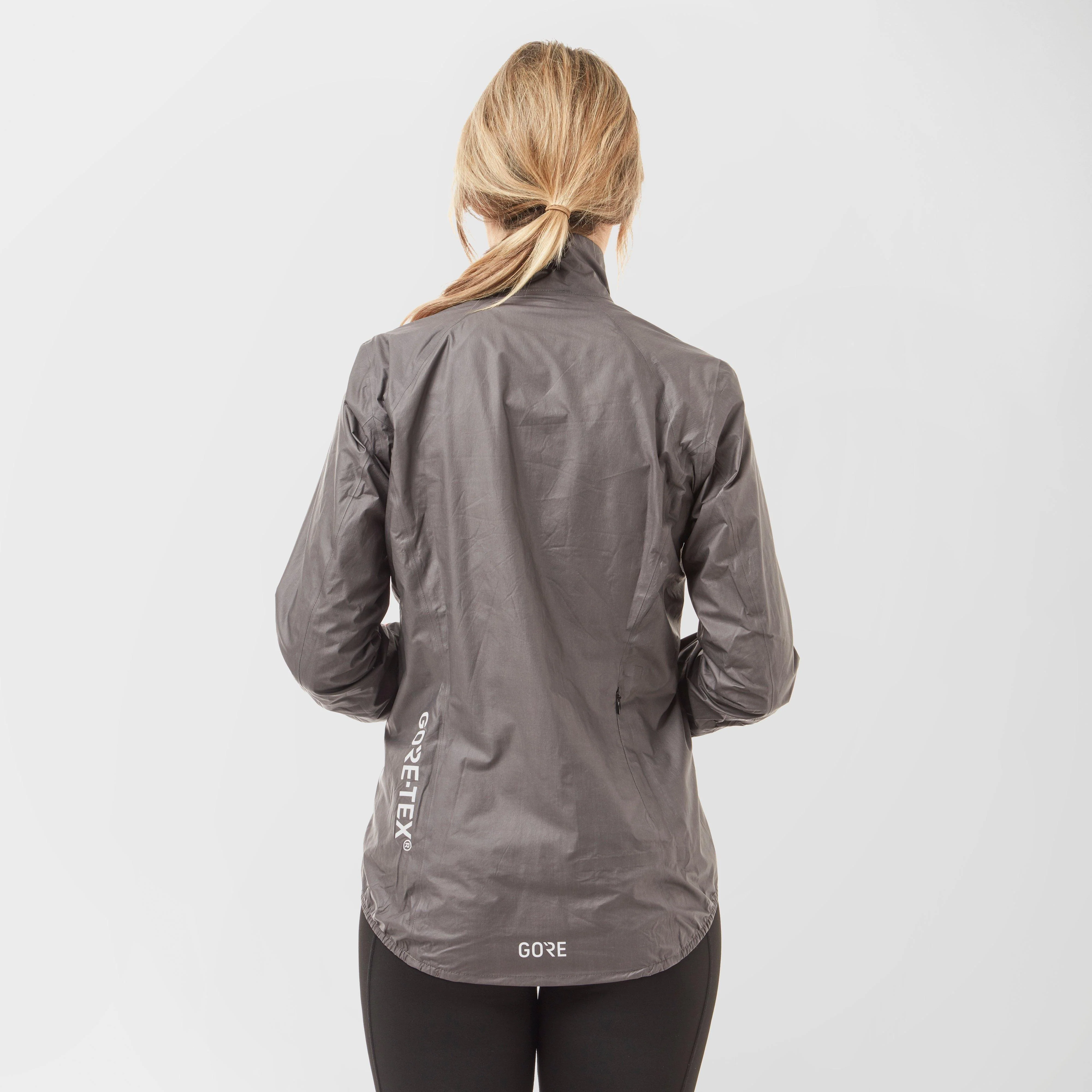 Women’s C7 GORE-TEX® Shakedry™ Viz Cycling Jacket - Image 2