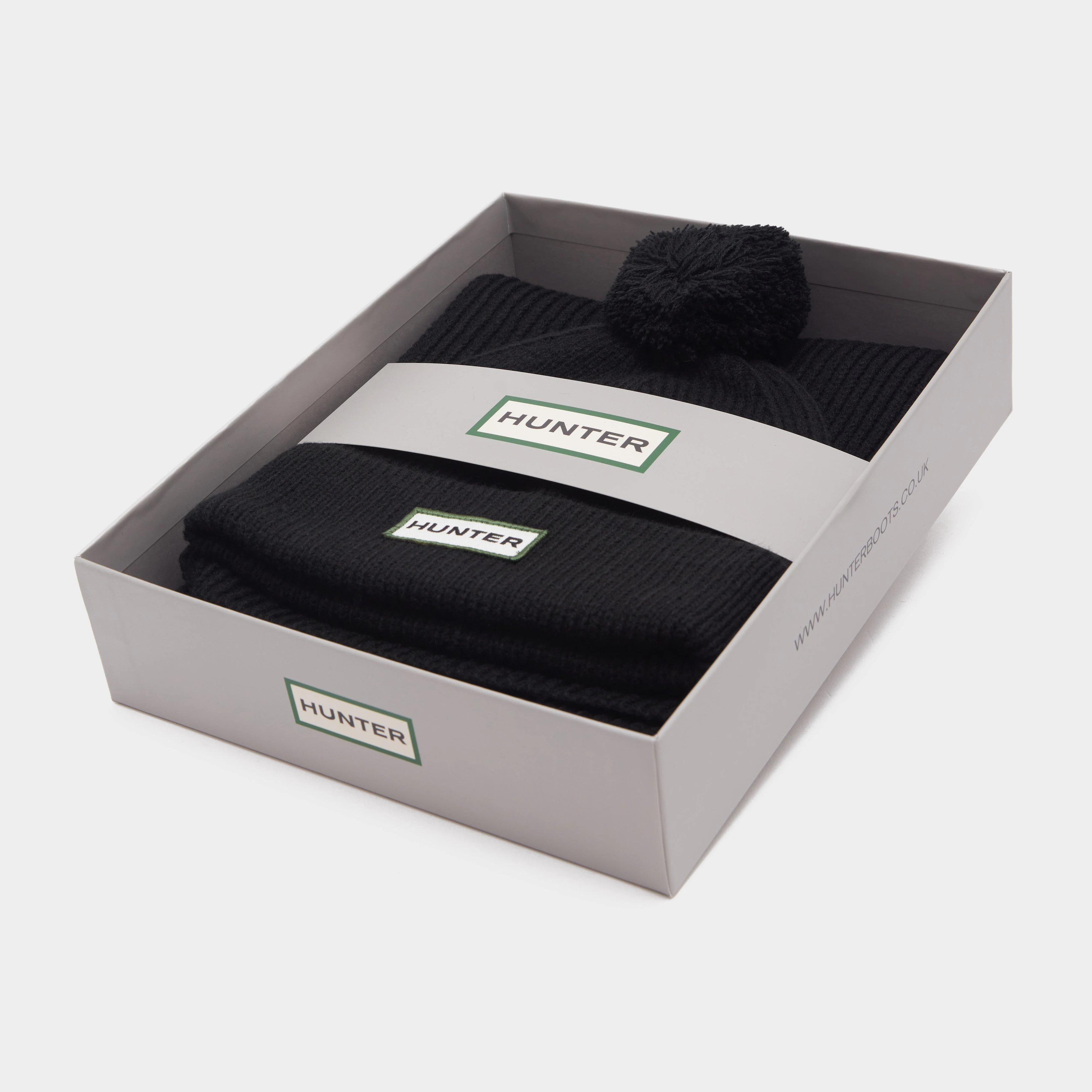 Unisex Green Label Bobble Hat Gift Set - Image 7