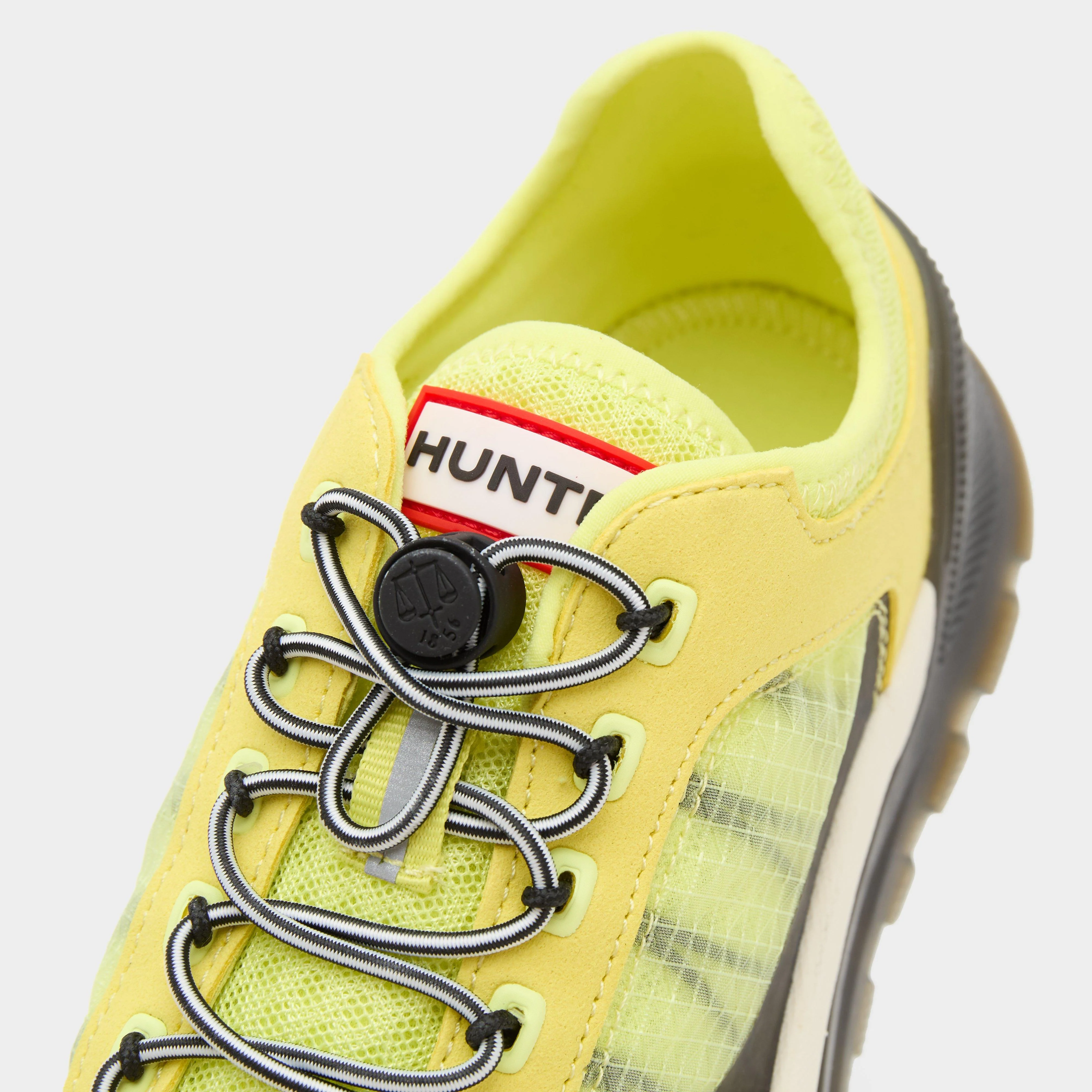 Women’s Travel Trainer - Image 5