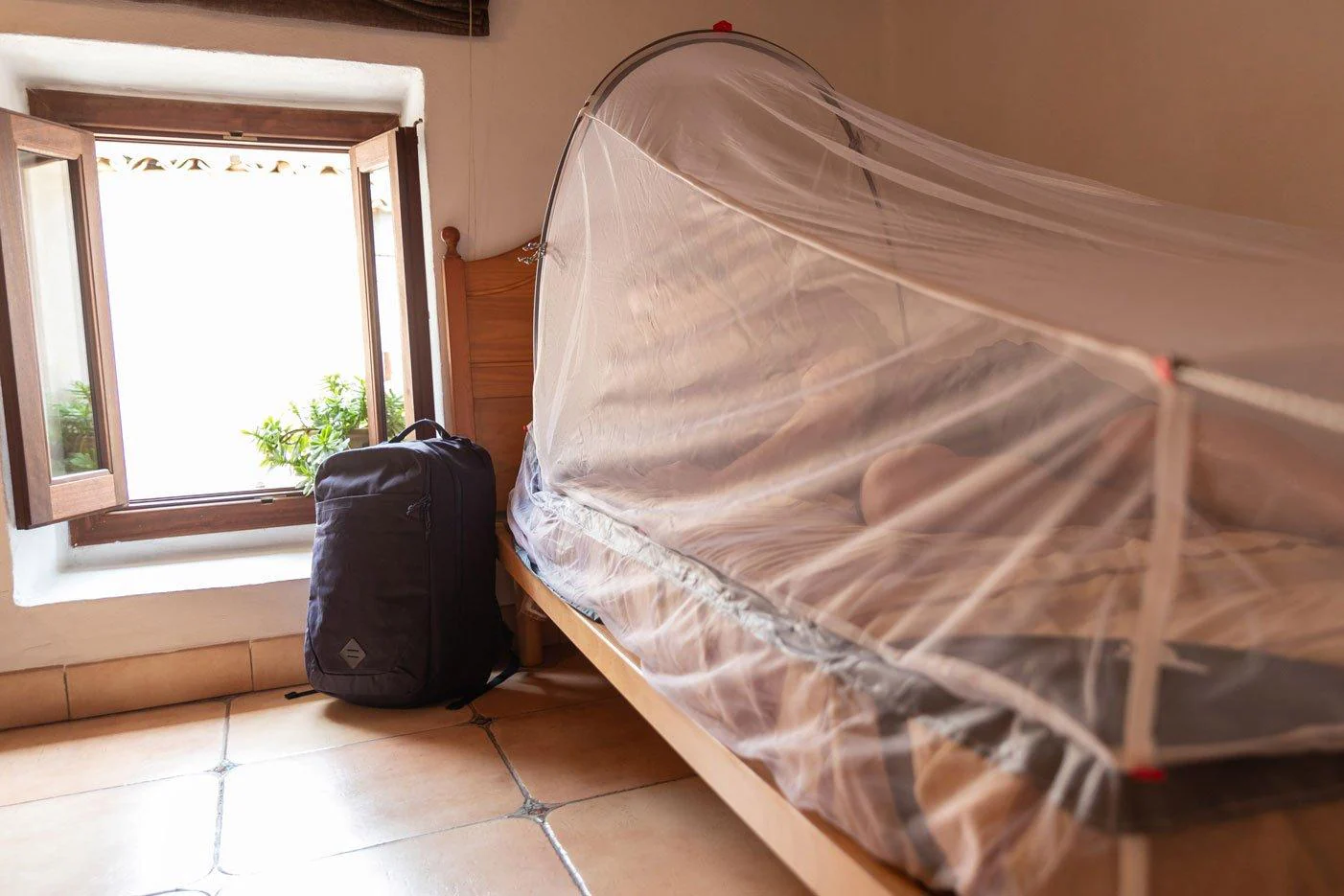 Arc Self Supporting Mosquito Net Single - Image 2