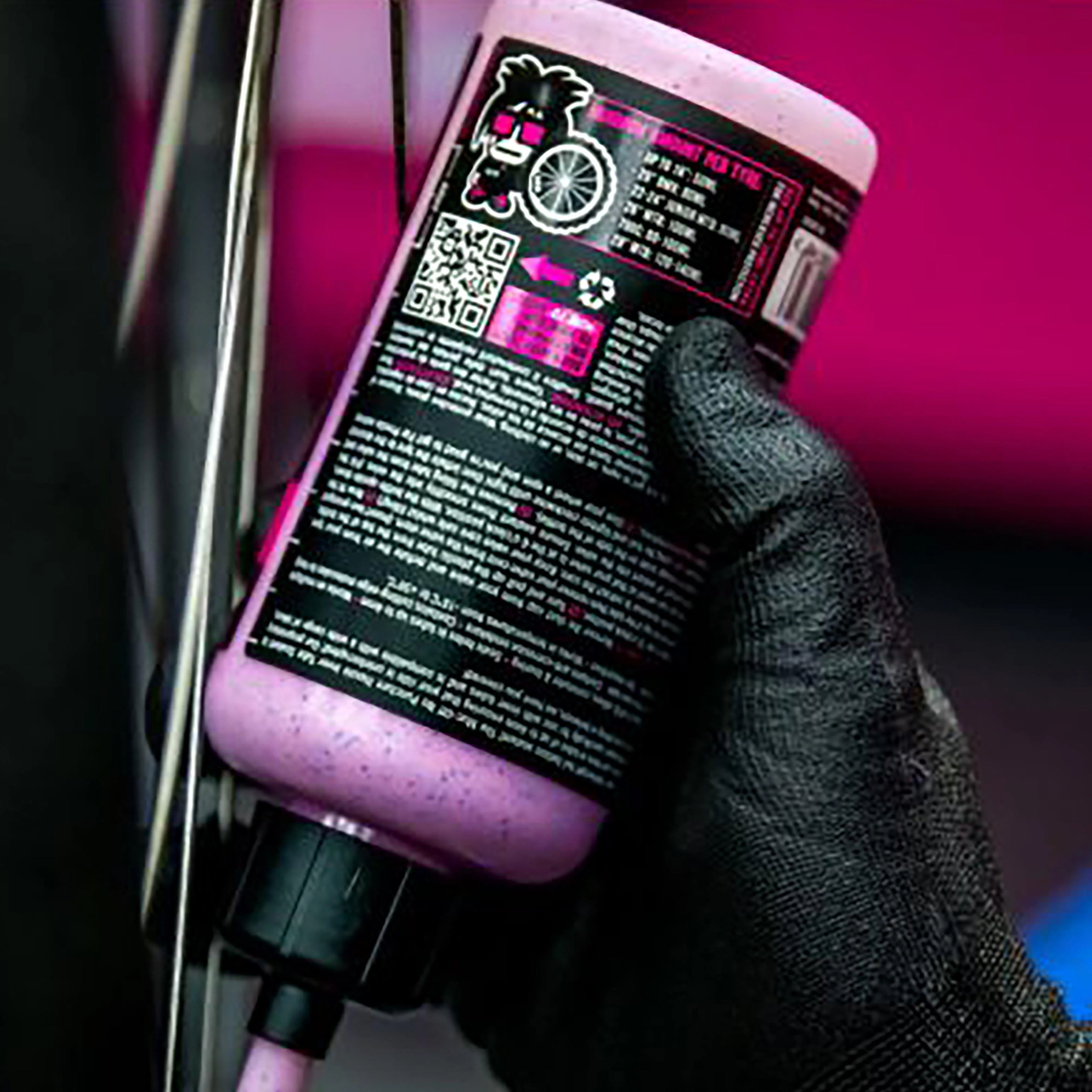 No Puncture Hassle Tubeless Sealant (300ml Kit) - Image 10