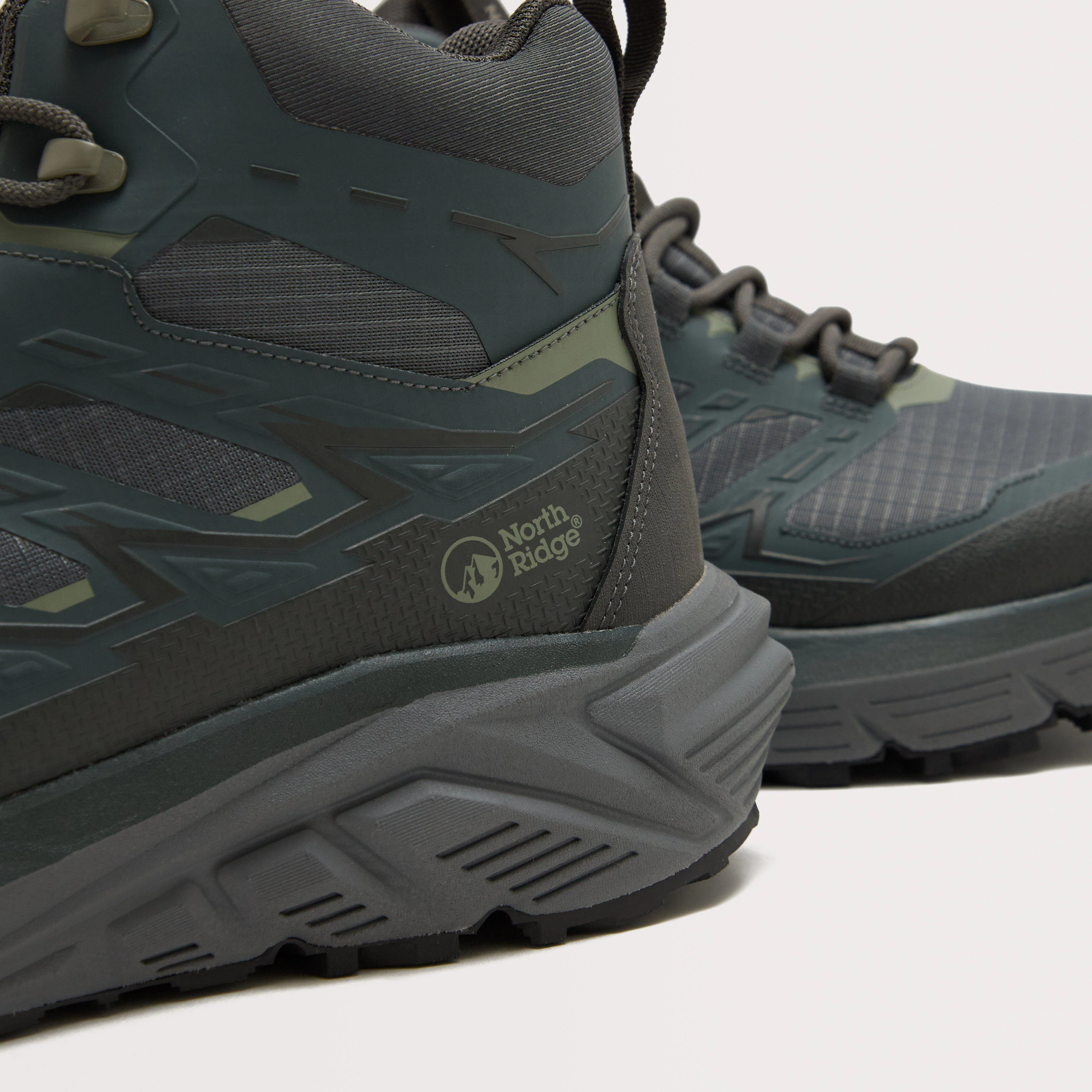 Men's Flux Waterproof Hiking Boots - Image 5