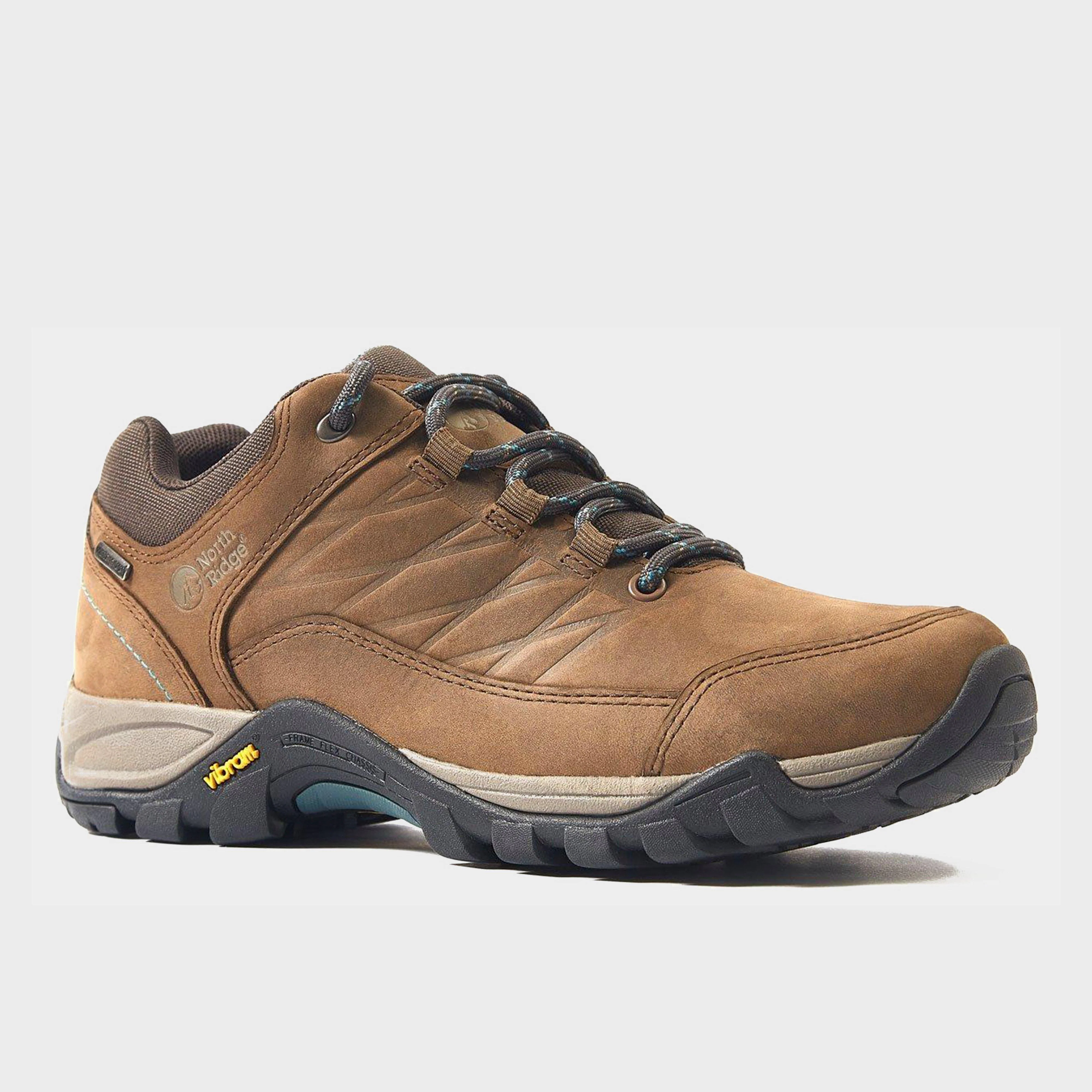 Women's Luxor Low 2 Waterproof Walking Shoes - Image 2