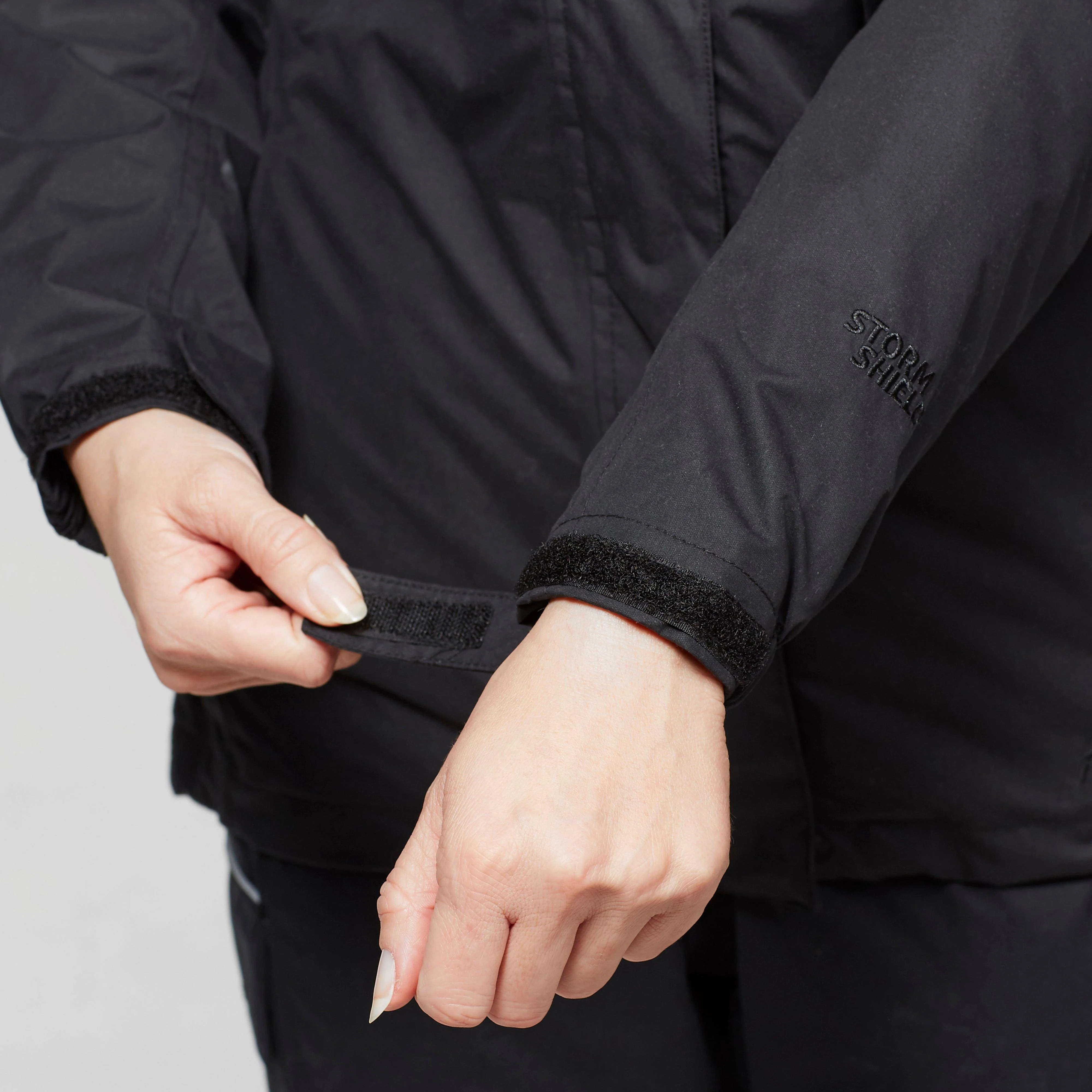 Women's Downpour Waterproof Jacket - Image 6