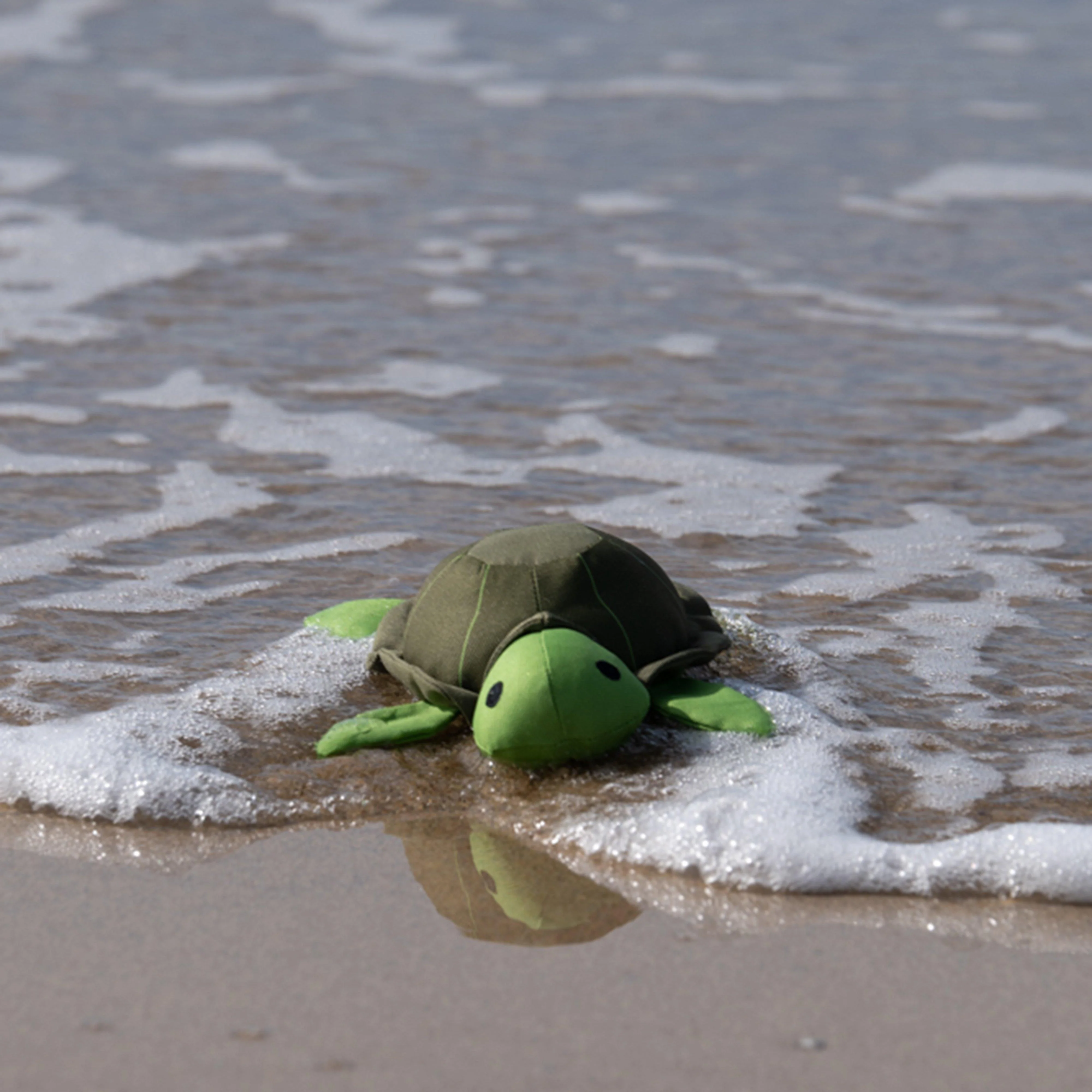 Planet Tessi Turtle Plush Dog Toy - Image 5