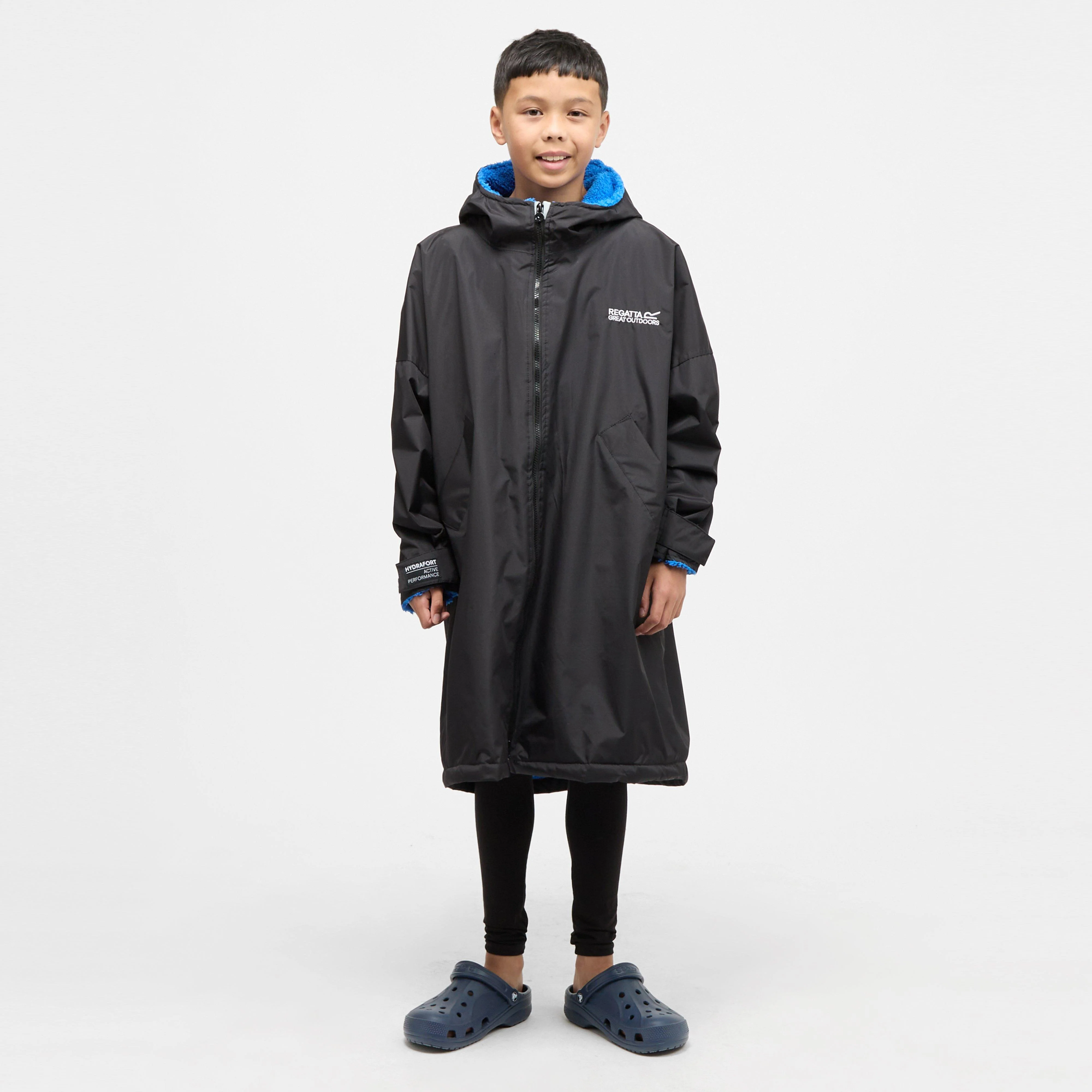 Kids’ Waterproof Changing Robe - Image 3