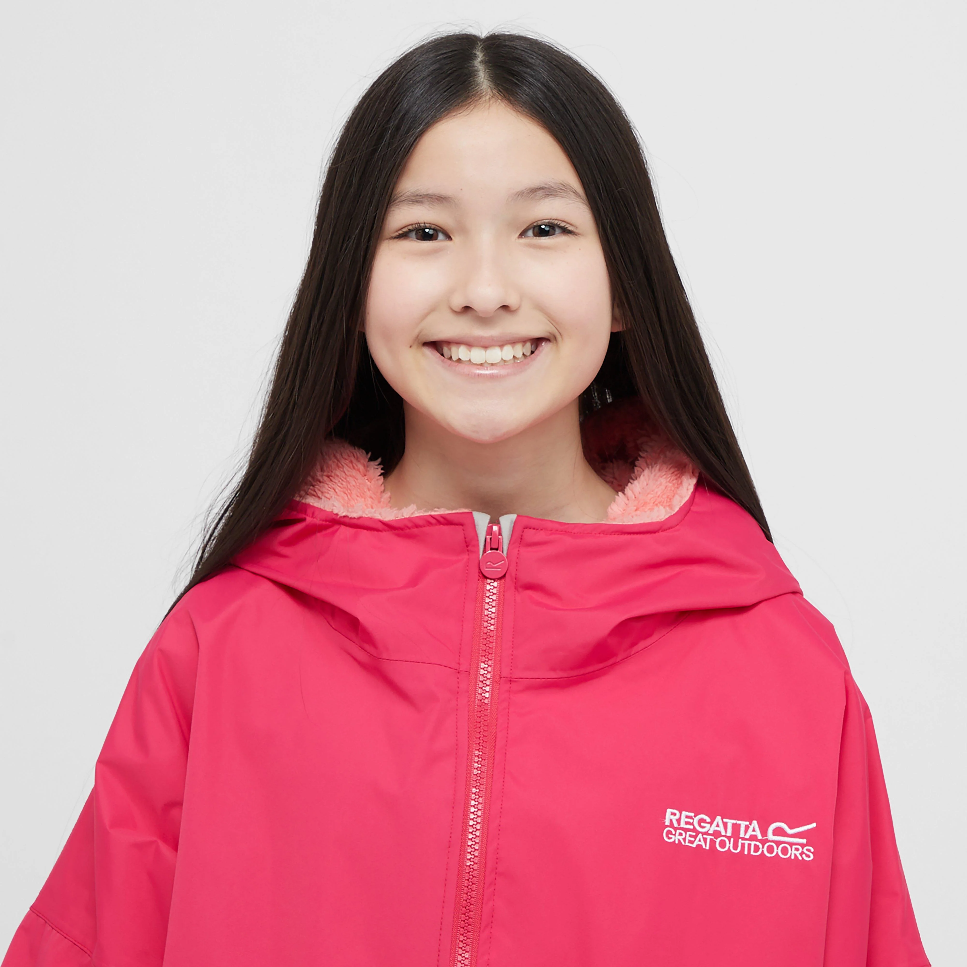 Kids’ Waterproof Changing Robe - Image 6