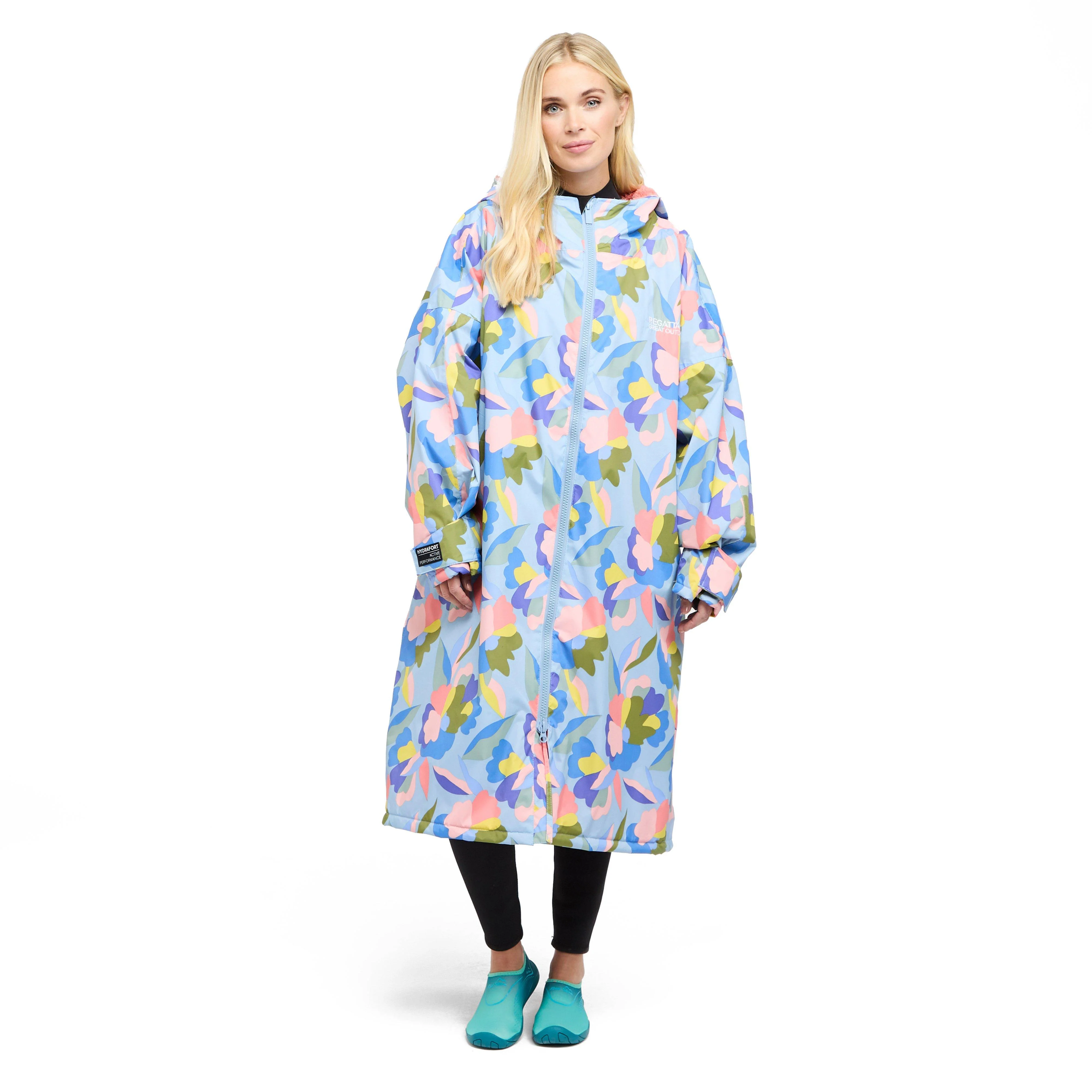 Waterproof Changing Robe - Image 13
