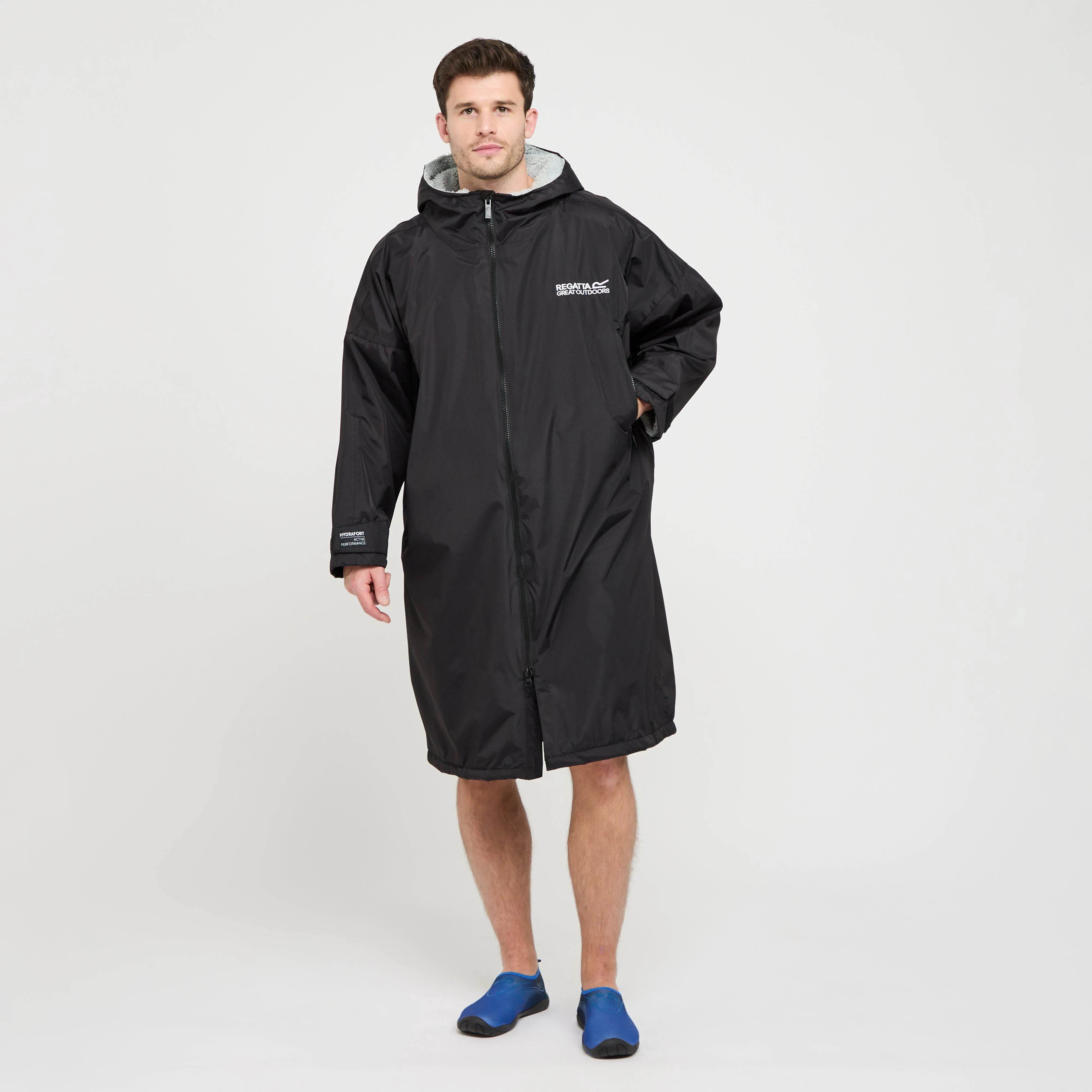 Waterproof Changing Robe - Image 3