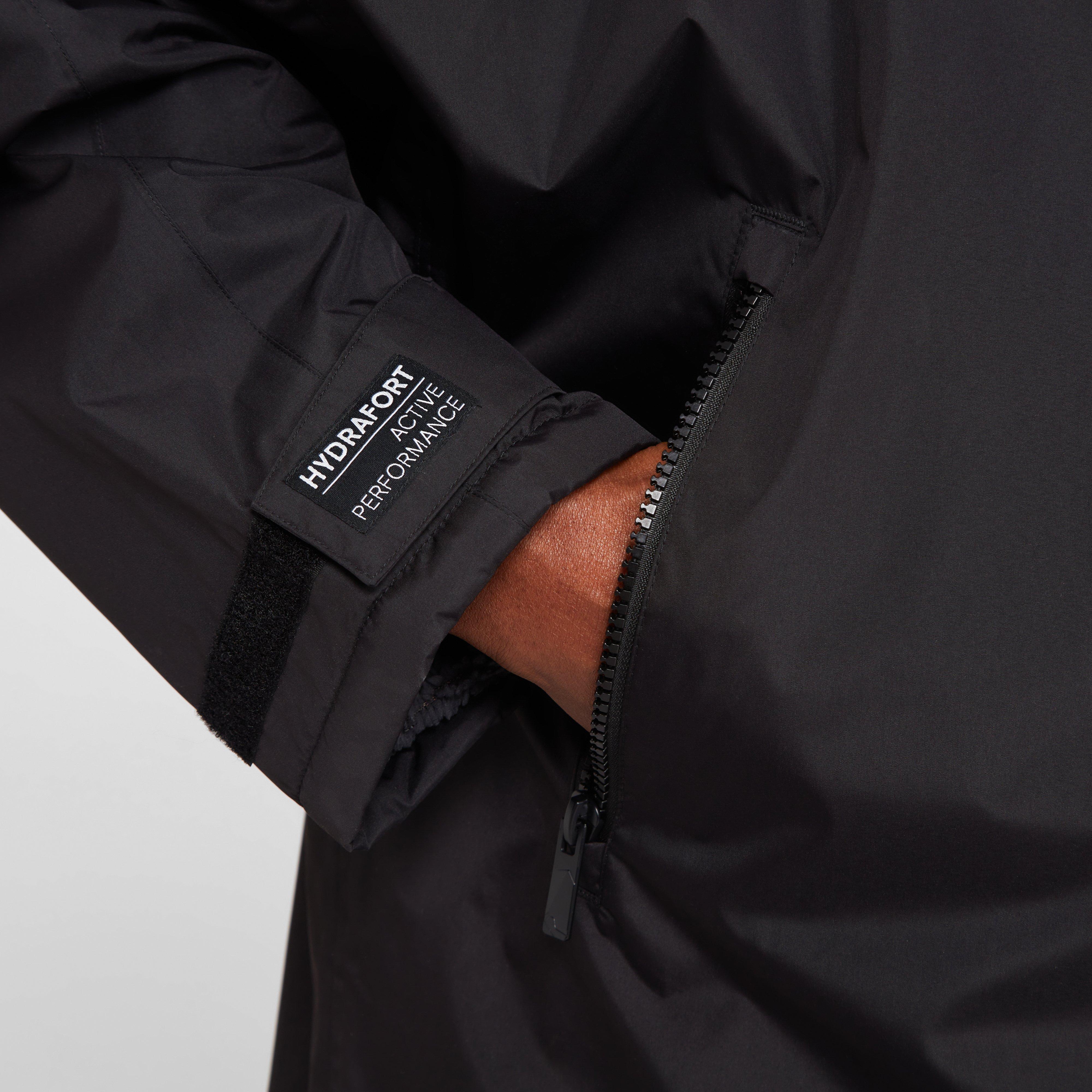 Waterproof Changing Robe - Image 9