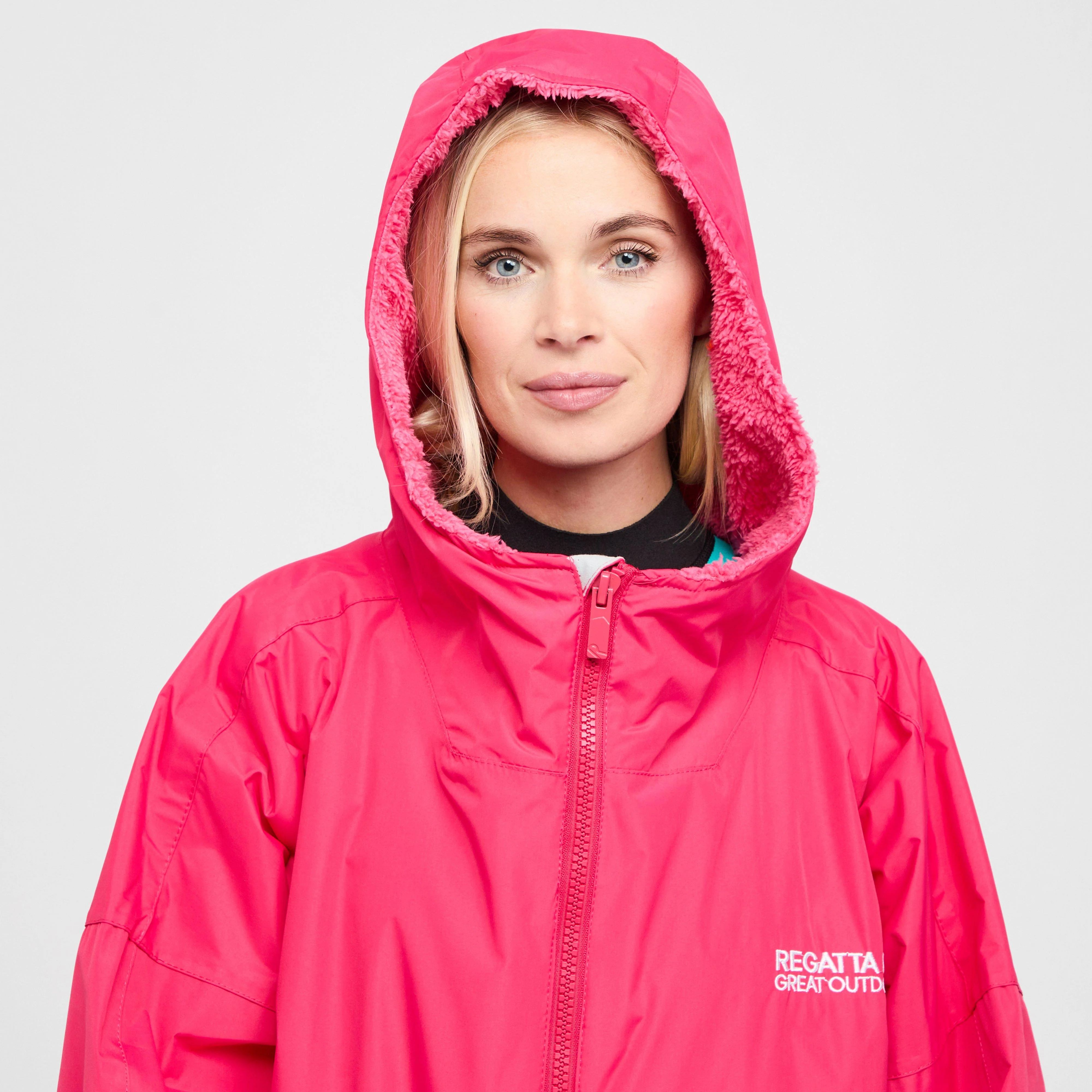 Waterproof Changing Robe - Image 7