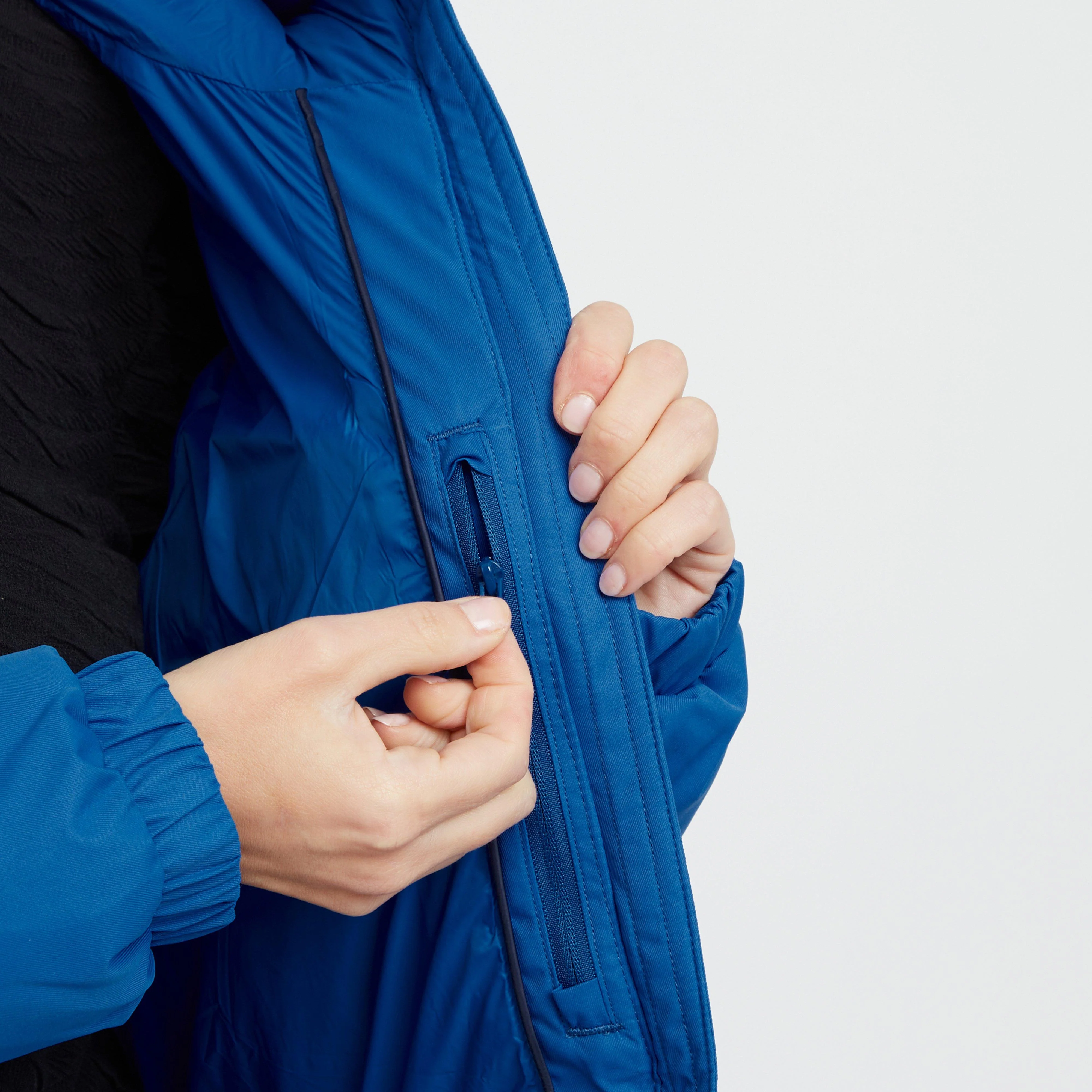 Women’s Arilie Quilted Jacket - Image 9