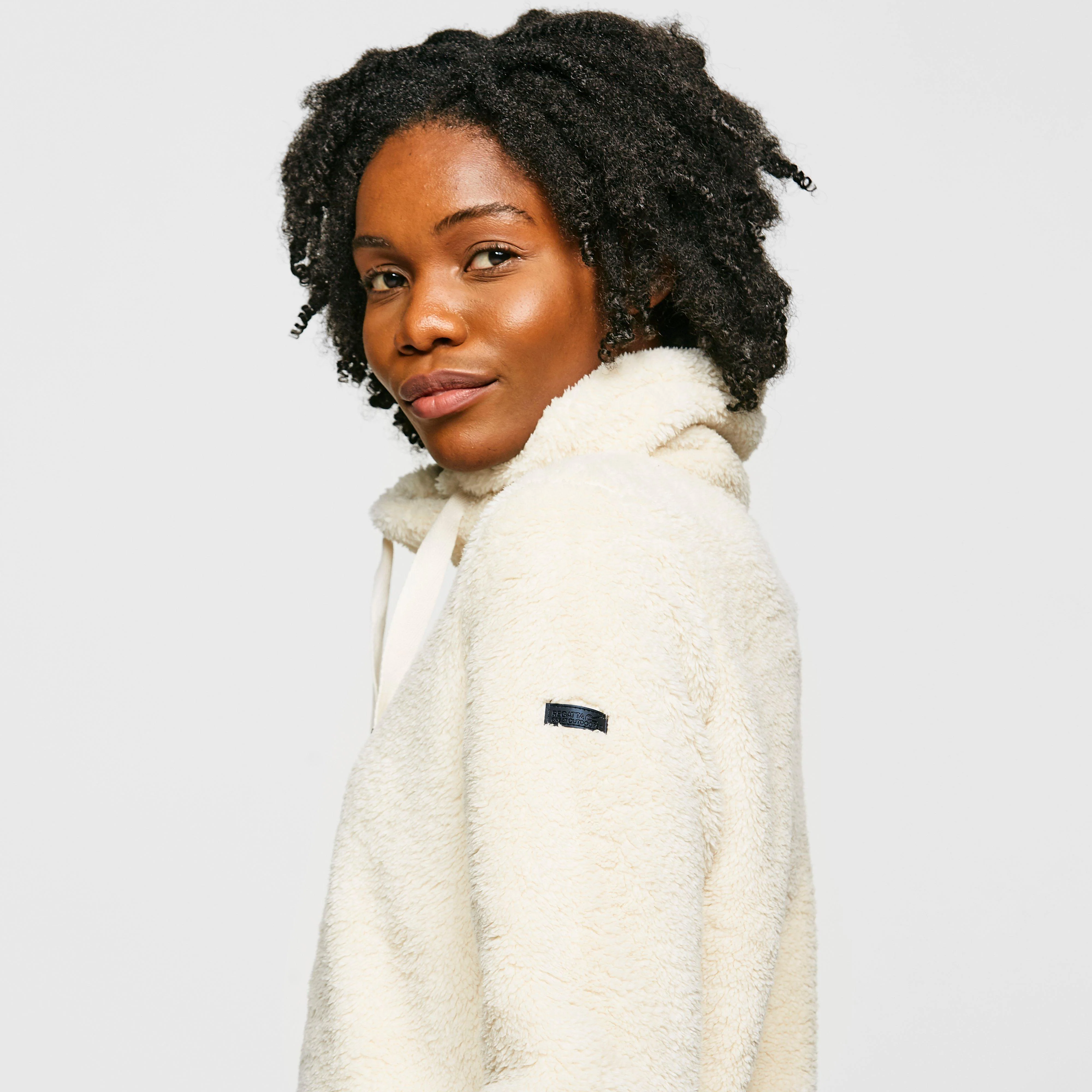 Women's Hannelore Overhead Fluffy Fleece - Image 2