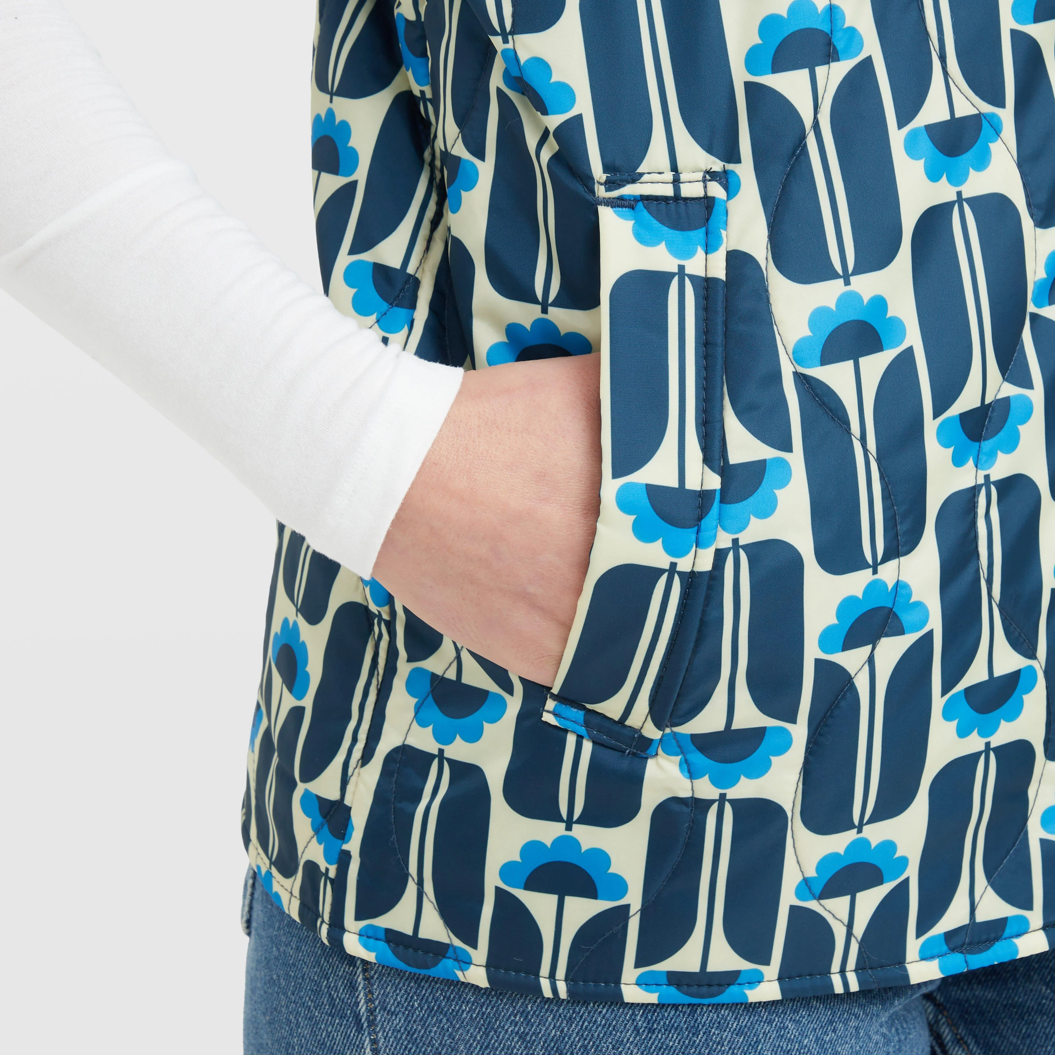 Women’s Orla Kiely Quilted Gilet - Image 6