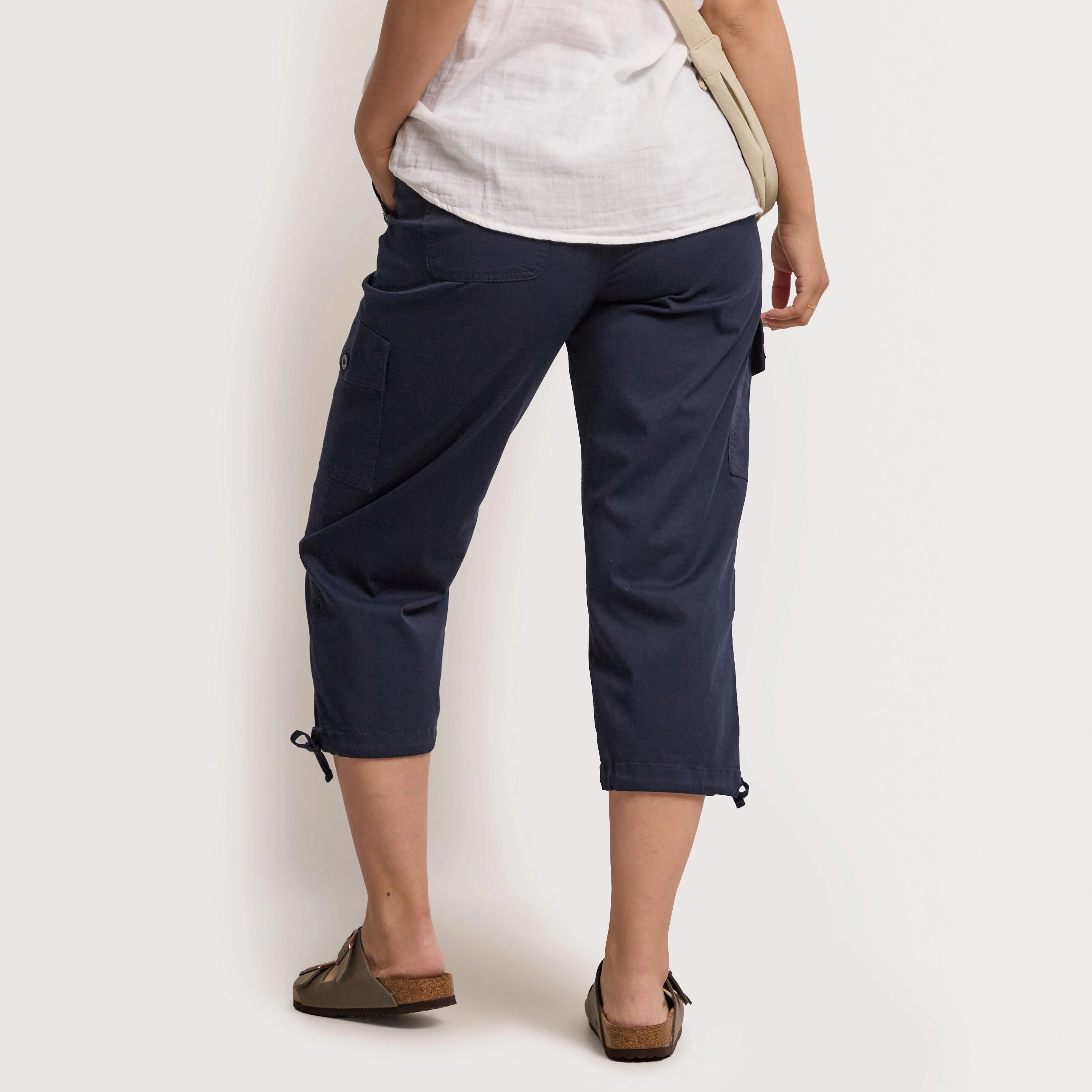 Women’s Shorebella Capri Trousers - Image 2