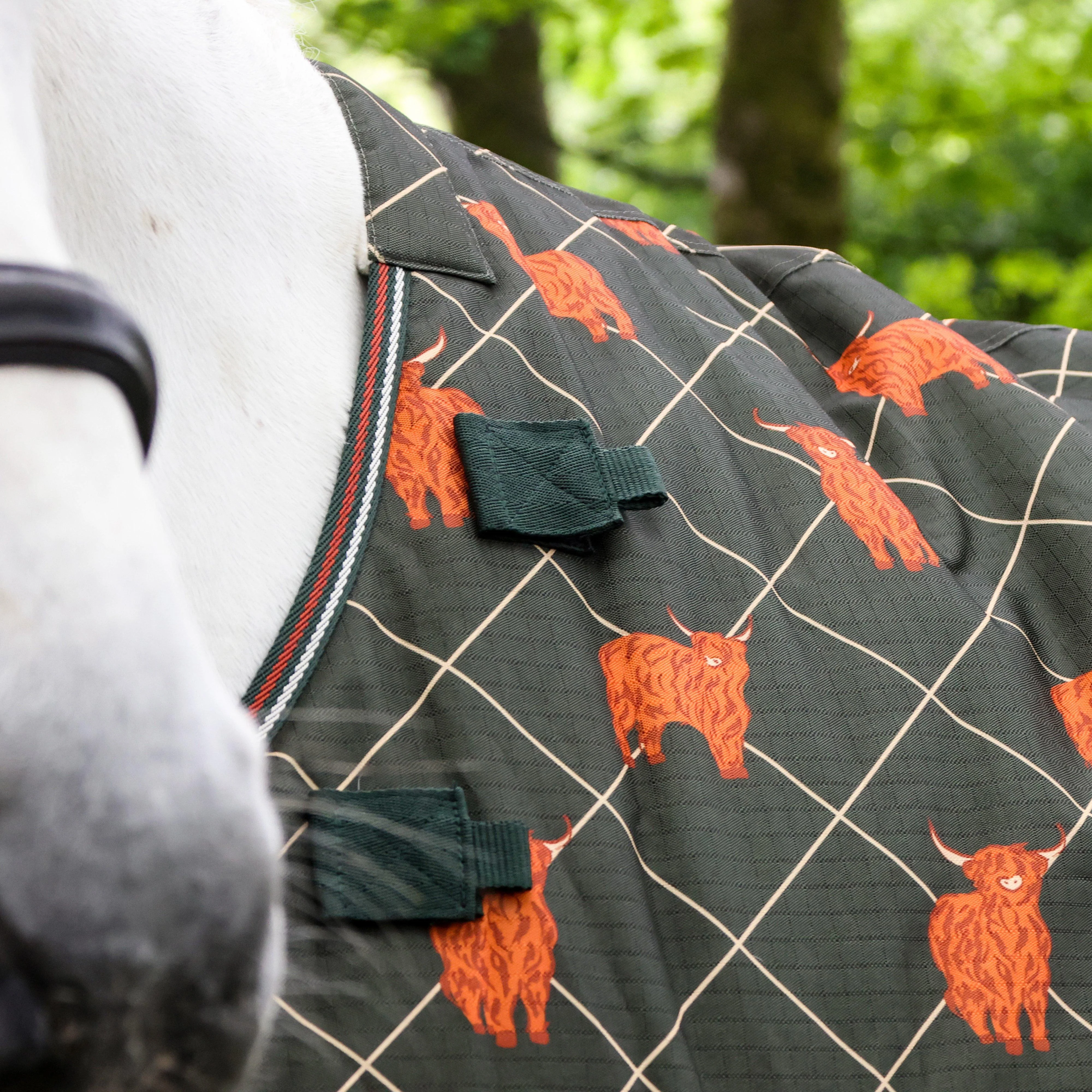 Original 100g Light-Medium Standard Neck Turnout Rug Olive - Image 11
