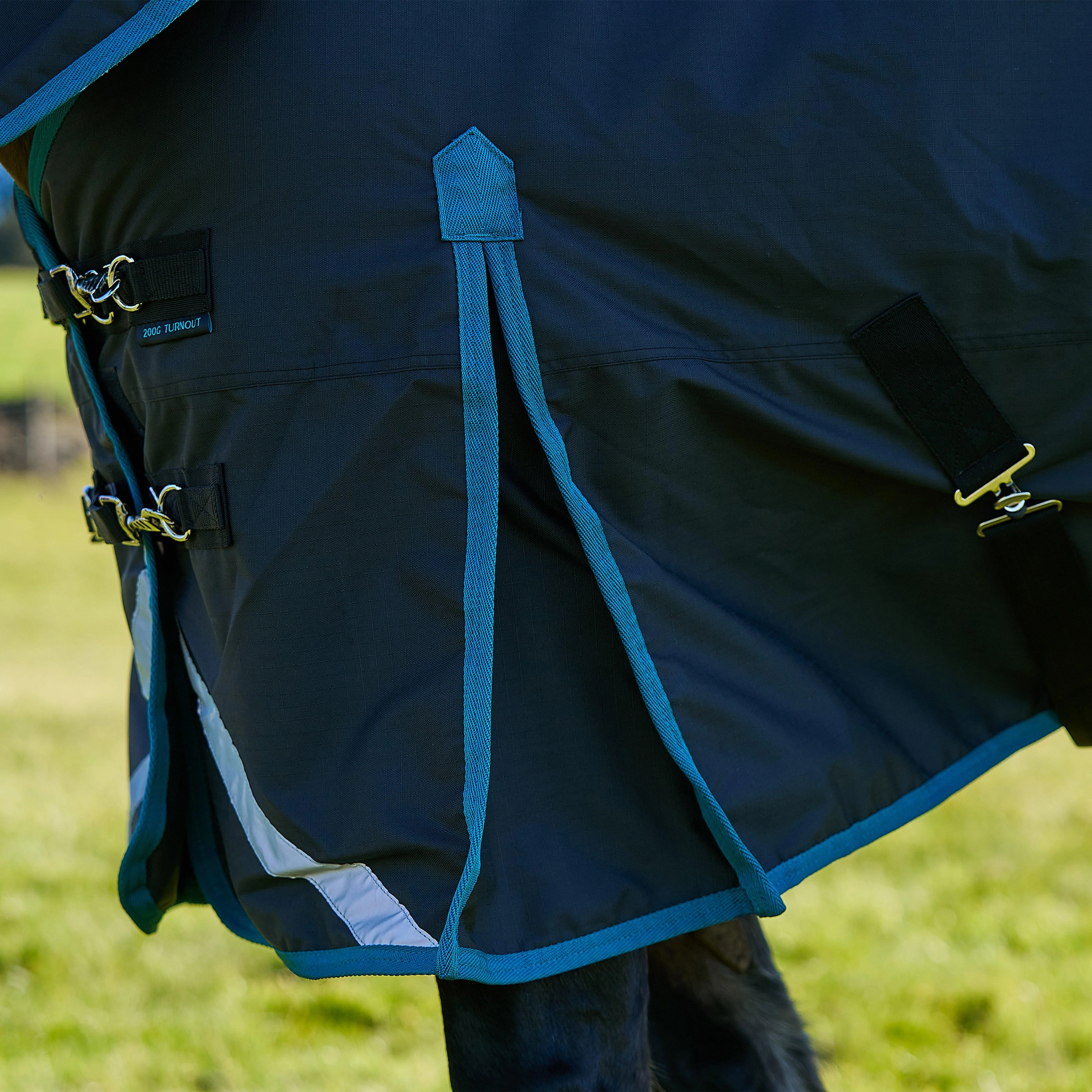 Original 200g Light-Medium Combo Neck Turnout Rug - Image 12