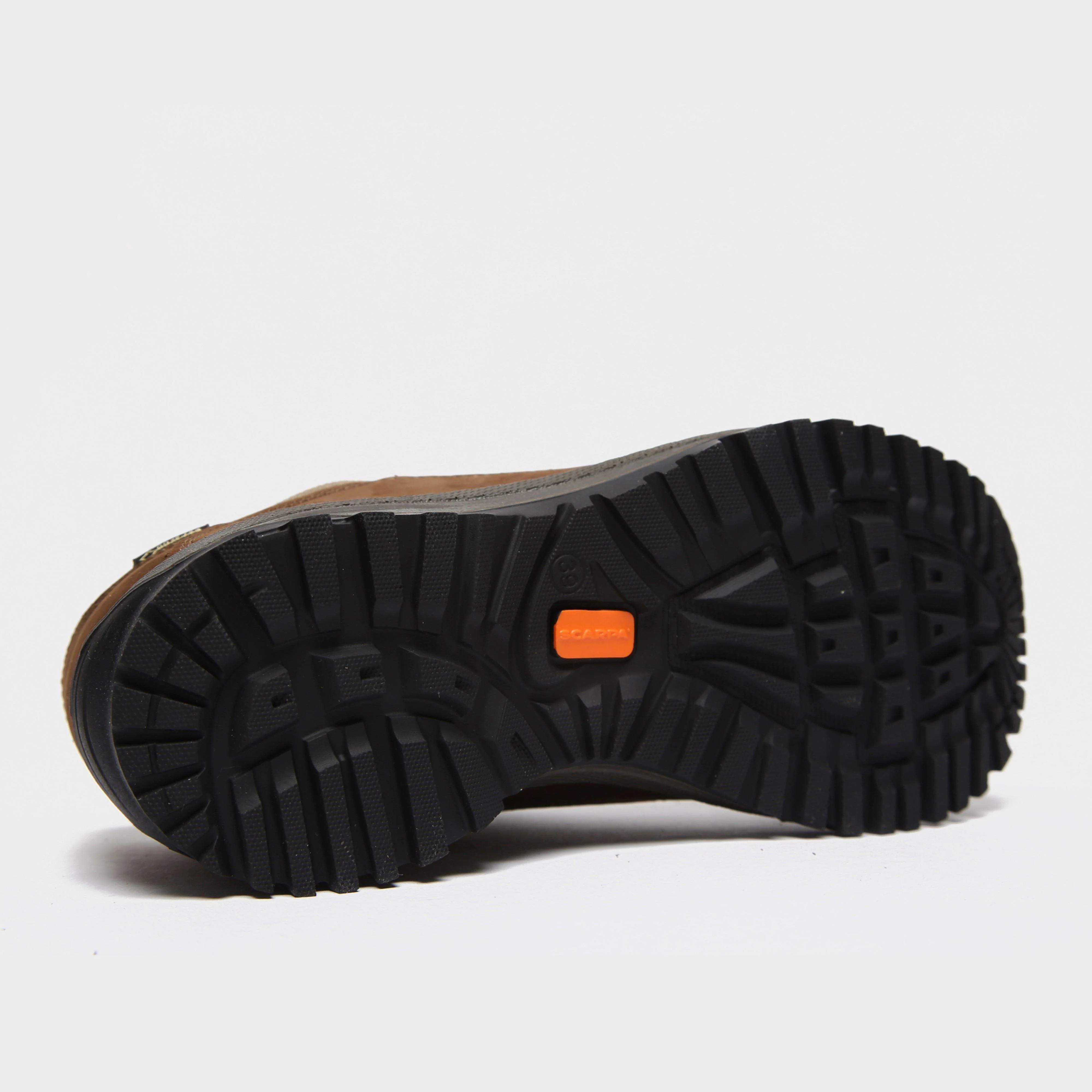 Women's Cyrus Walking Shoe - Image 2