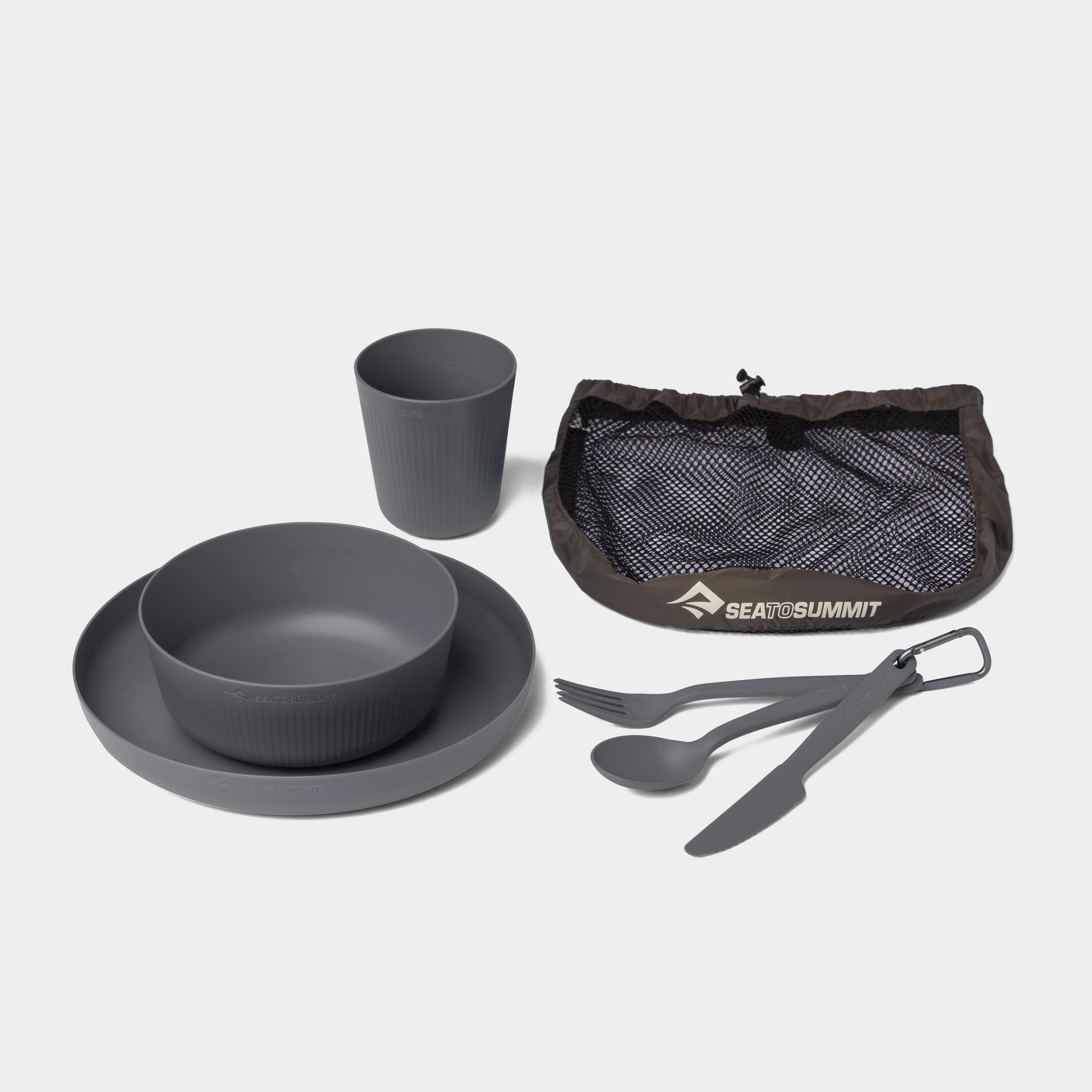 6 piece Dinnerware Set - Image 6