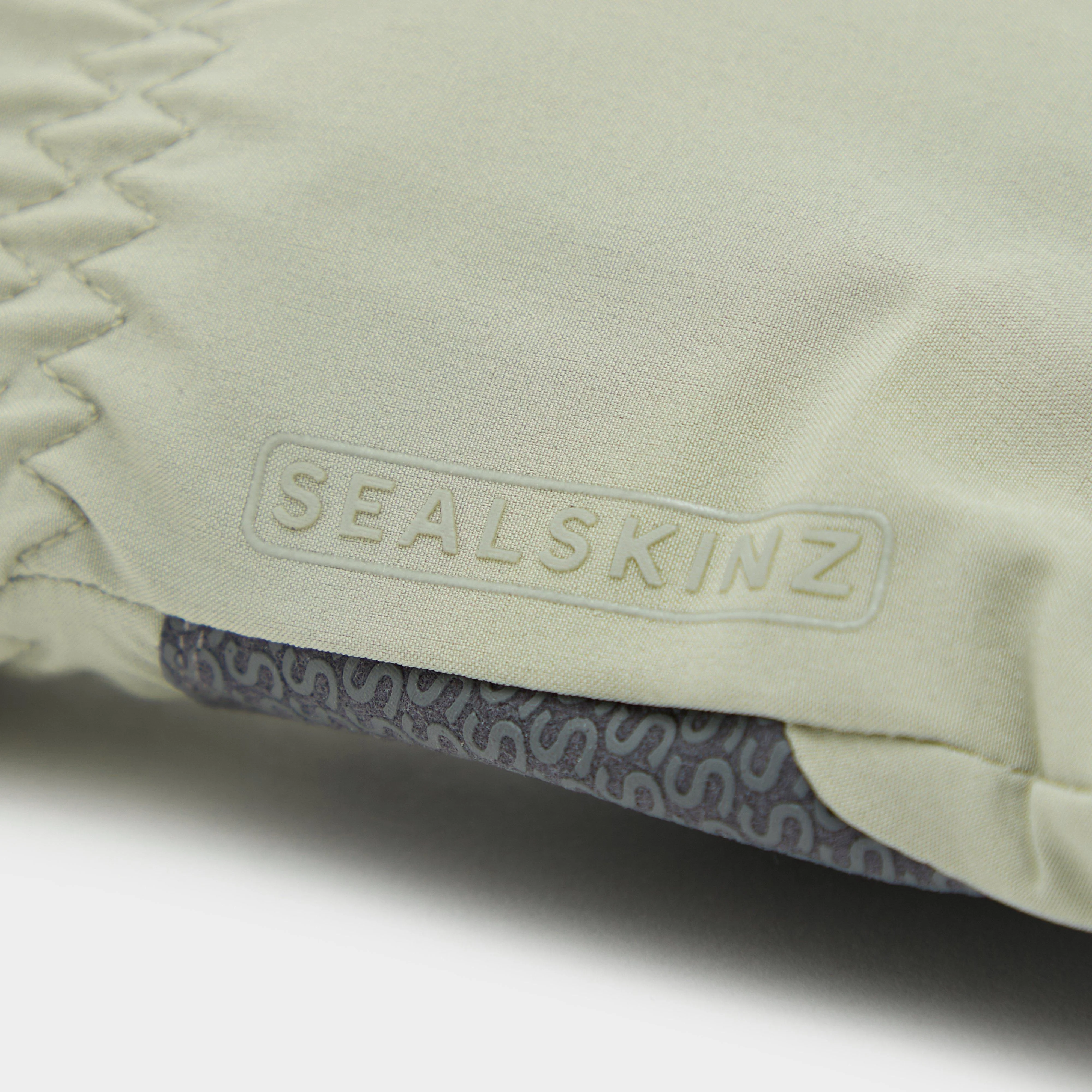 Drayton Waterproof Lightweight Gauntlet - Image 3