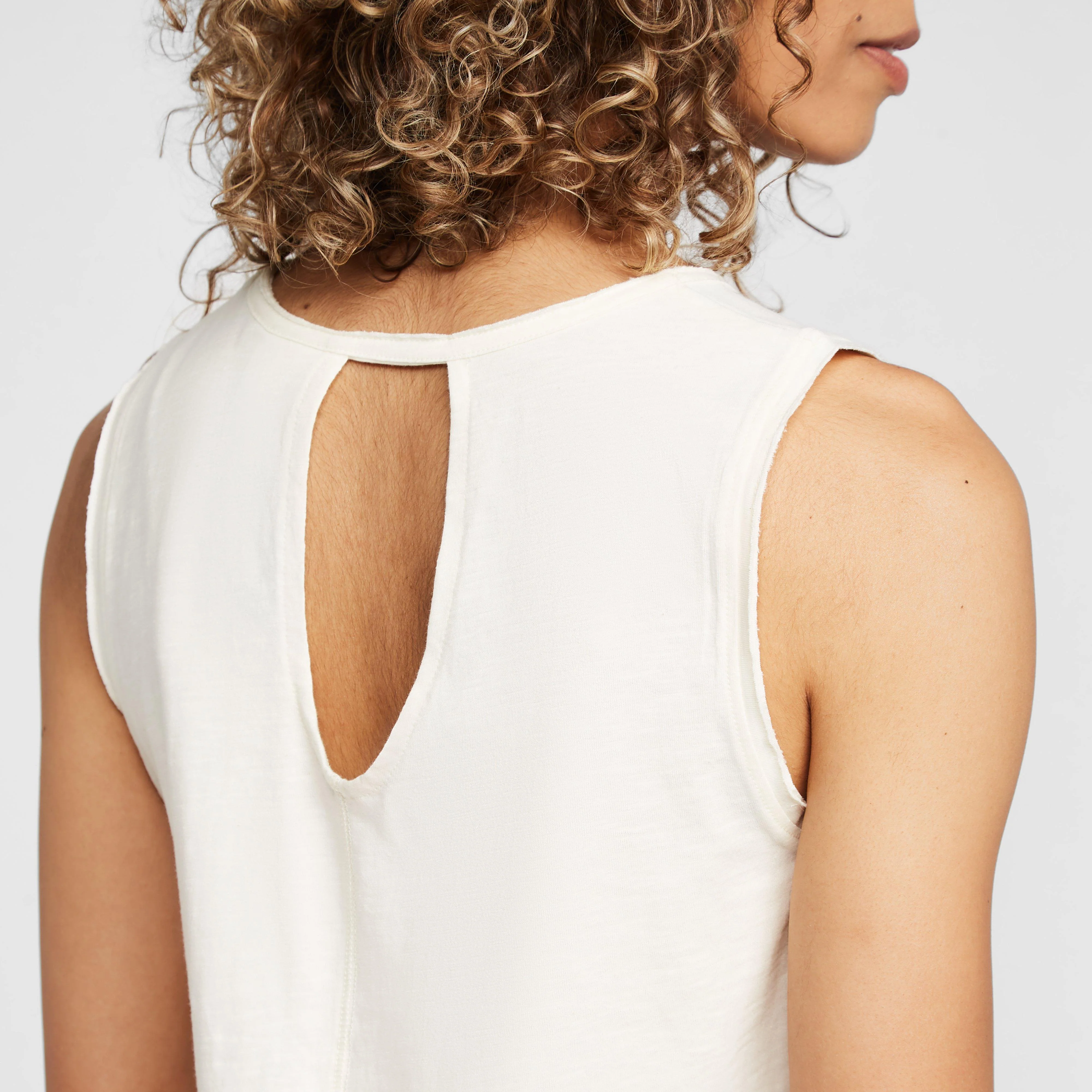Women’s Maze Vest - Image 5