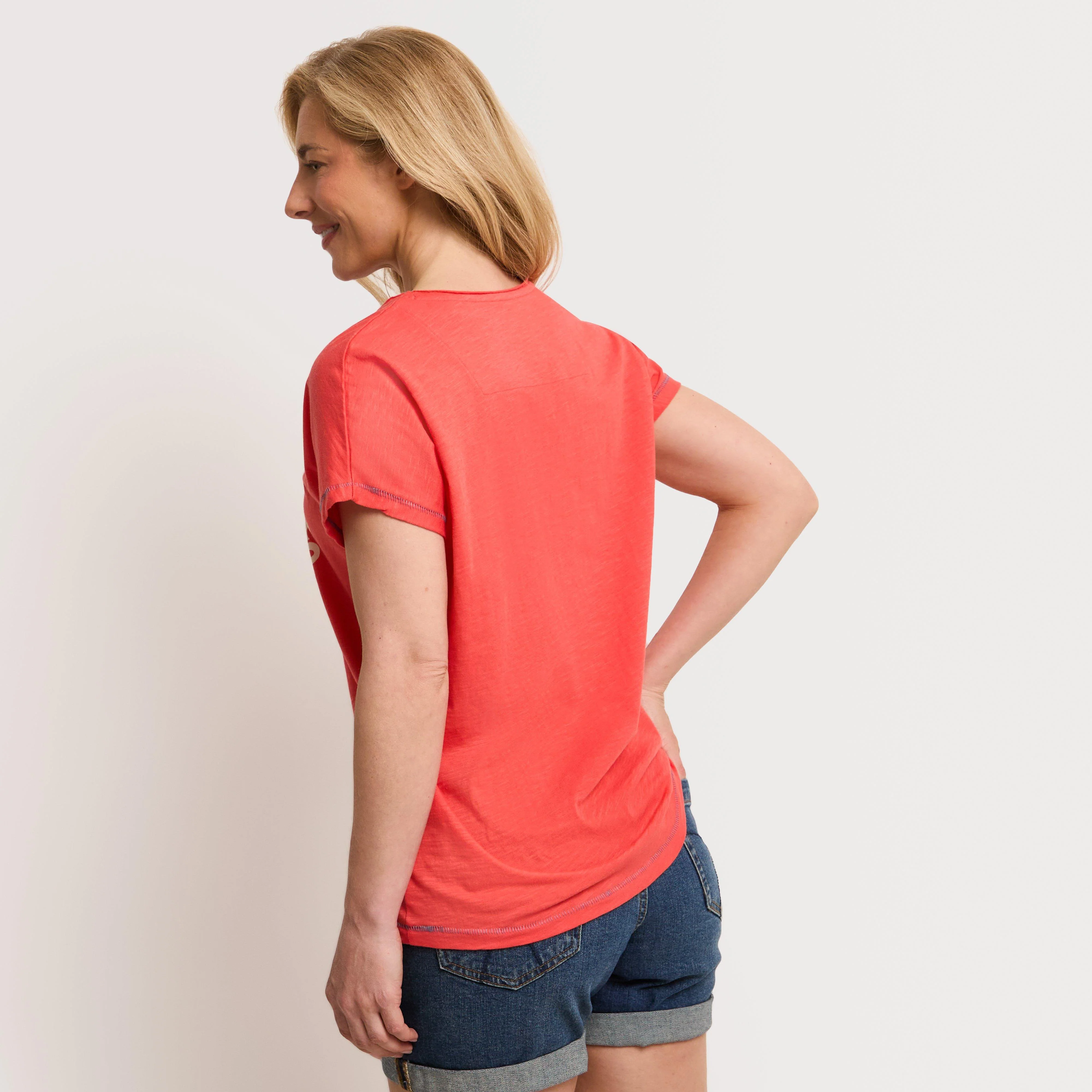 Women’s Sun Rays Front Print Graphic T-Shirt - Image 4