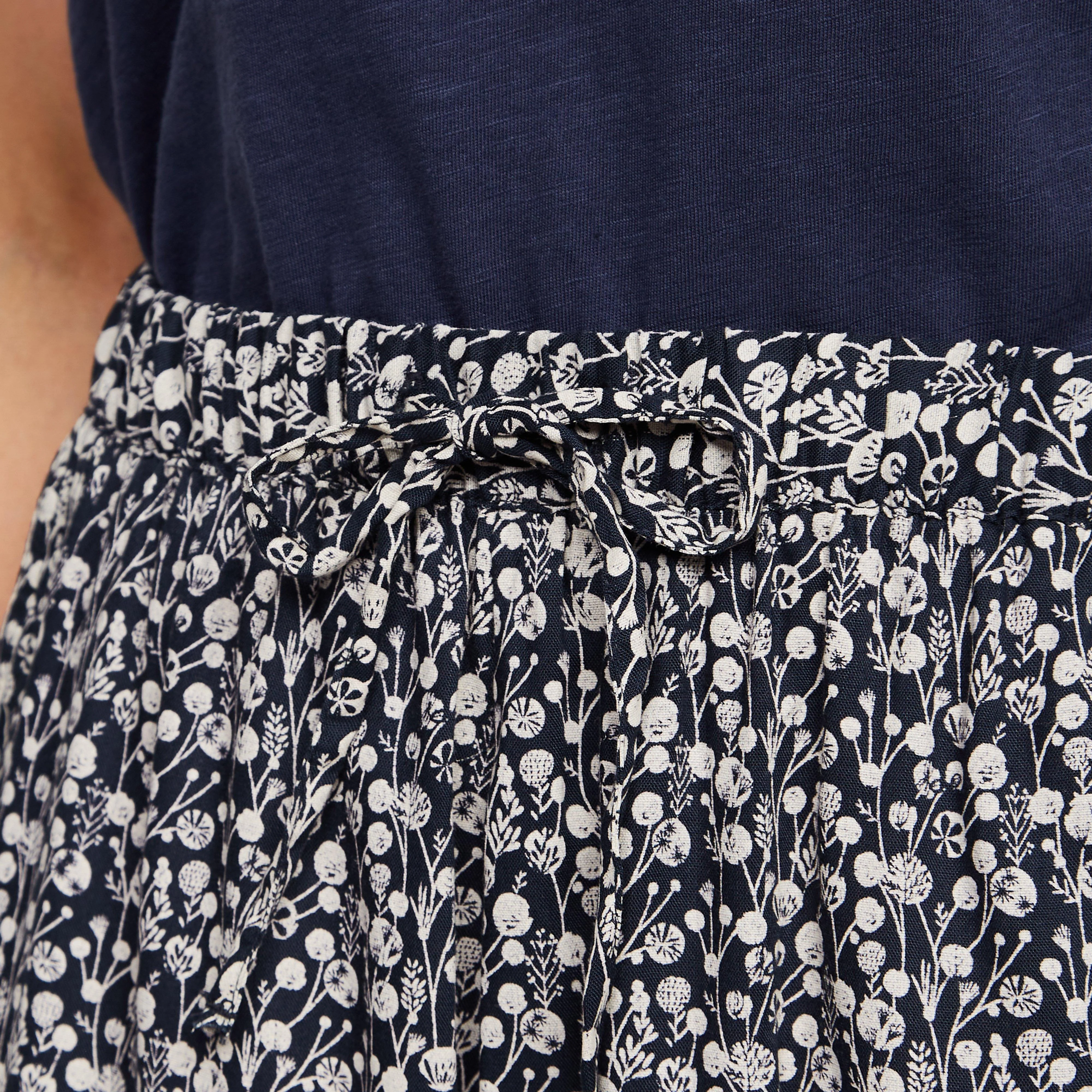 Women’s Sundance Shorts - Image 6